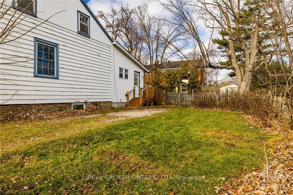 Photo 24 of 25 High Street, Carleton Place — HOMEH