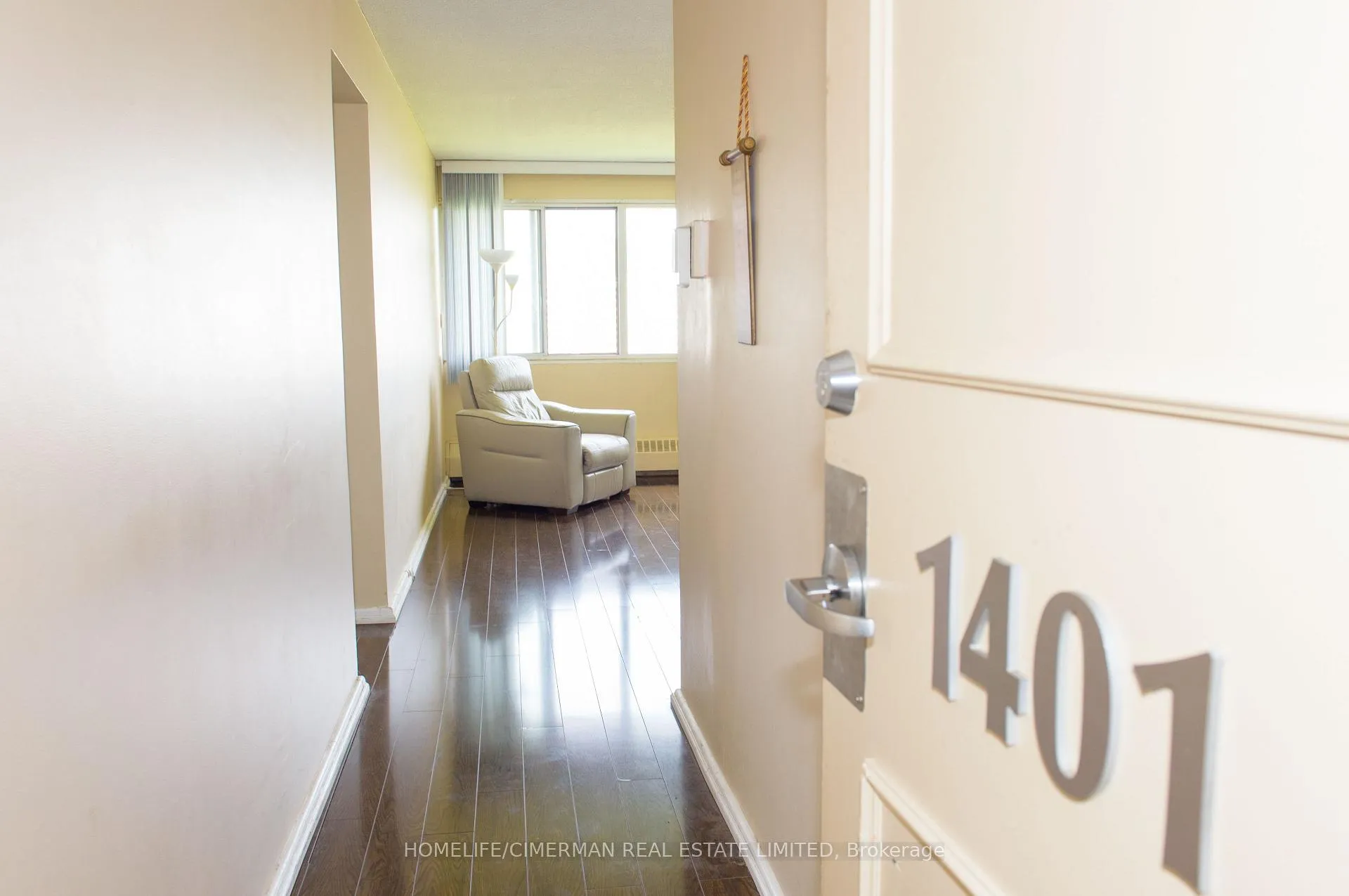 Front of Unit 1401, 735 Don Mills Road