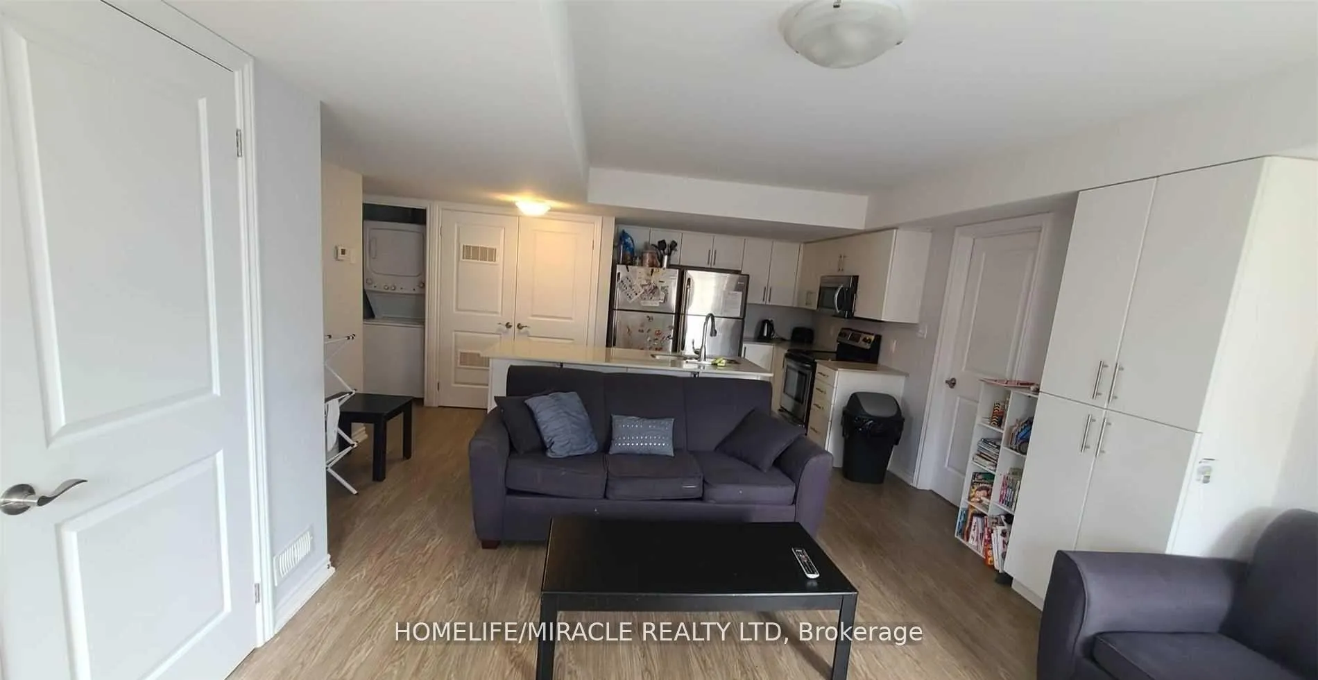 Photo 7 of Unit 8, 244 Penetanguishene Road, Barrie, Georgian Drive — HOMEH