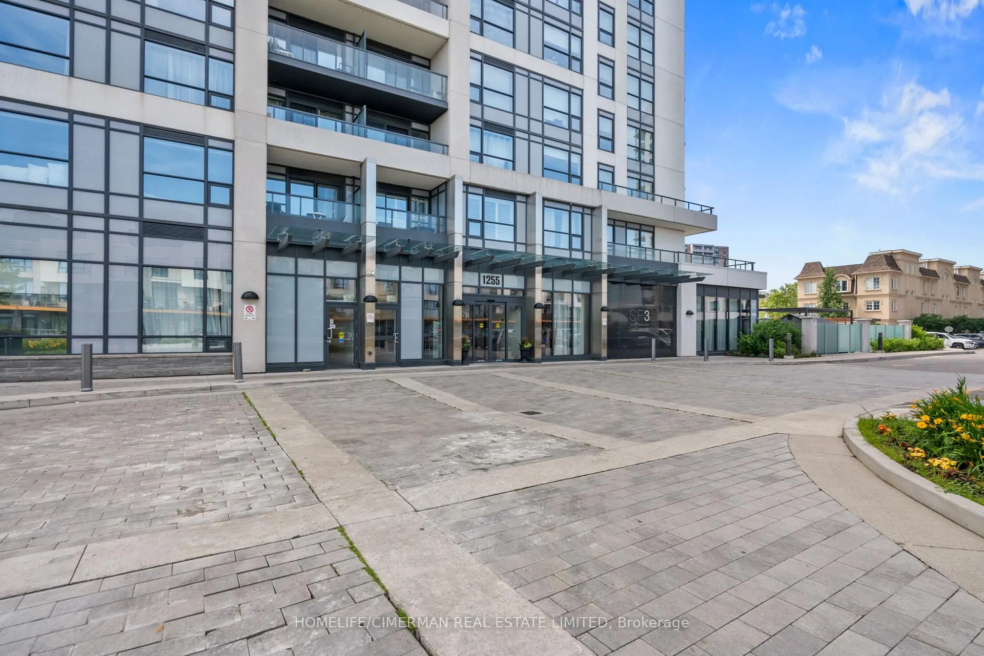 Photo 4 of Unit 1809, 1255 Bayly Street, Pickering, Bay Ridges — HOMEH