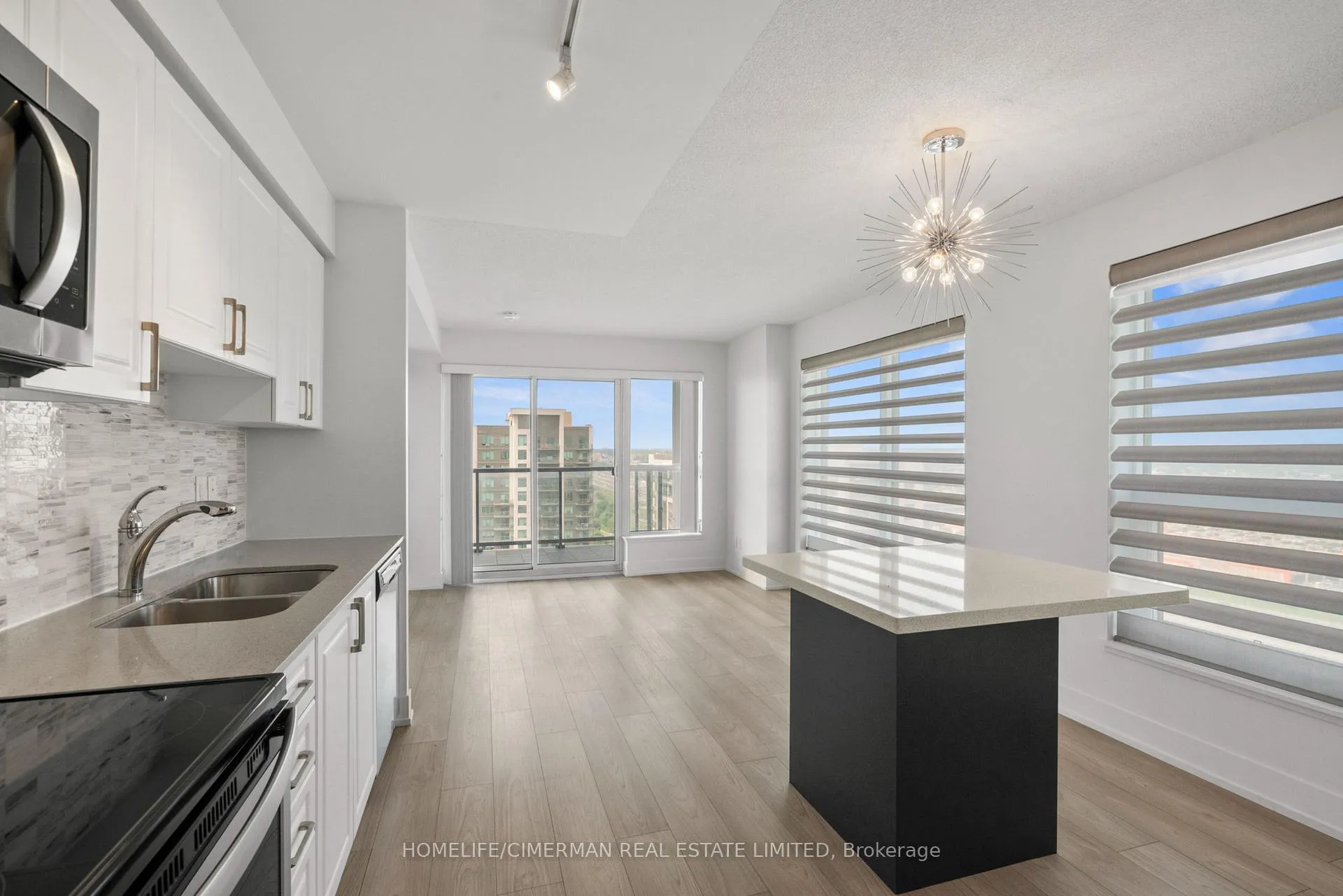 Photo 12 of Unit 1809, 1255 Bayly Street, Pickering, Bay Ridges — HOMEH