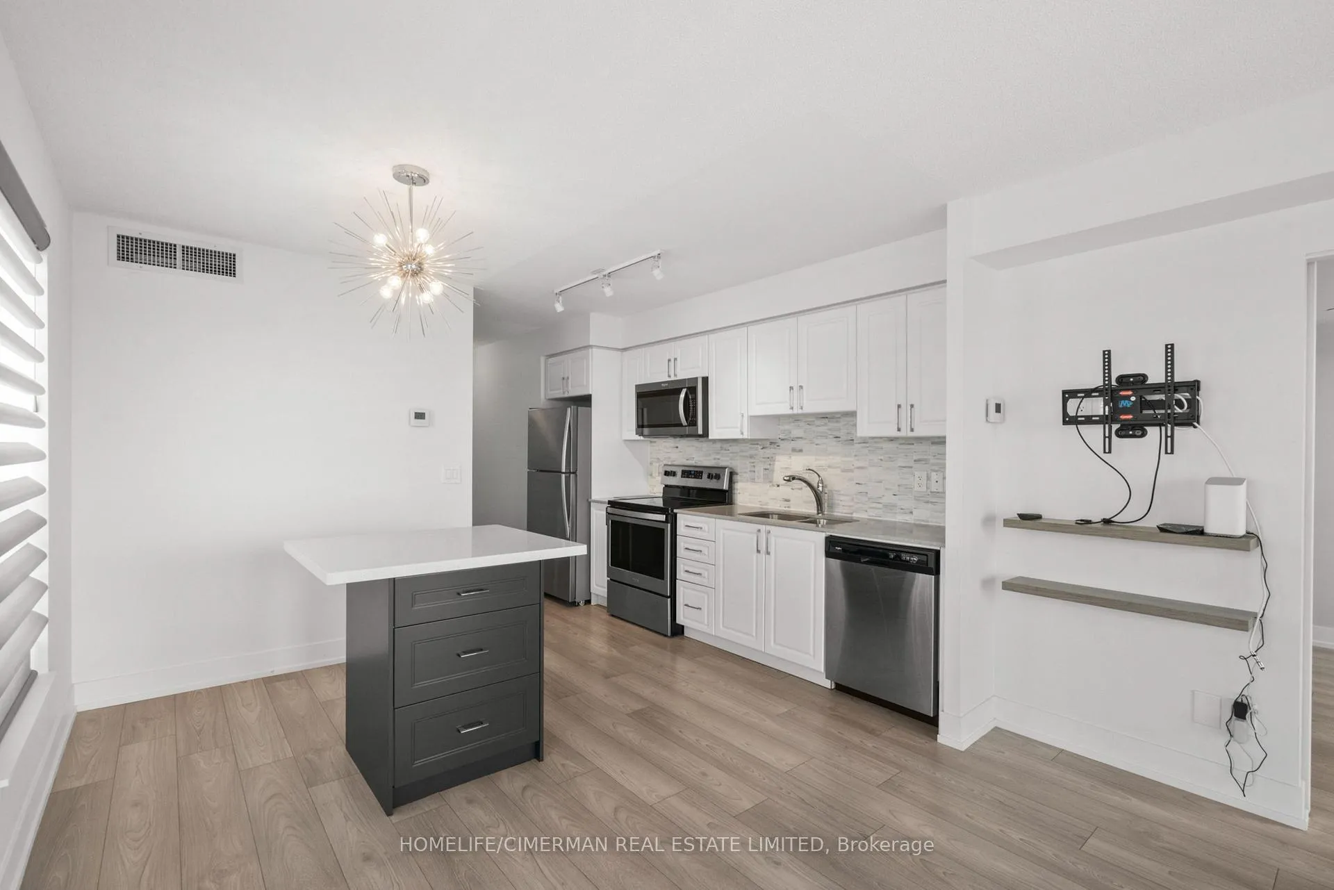 Photo 17 of Unit 1809, 1255 Bayly Street, Pickering, Bay Ridges — HOMEH
