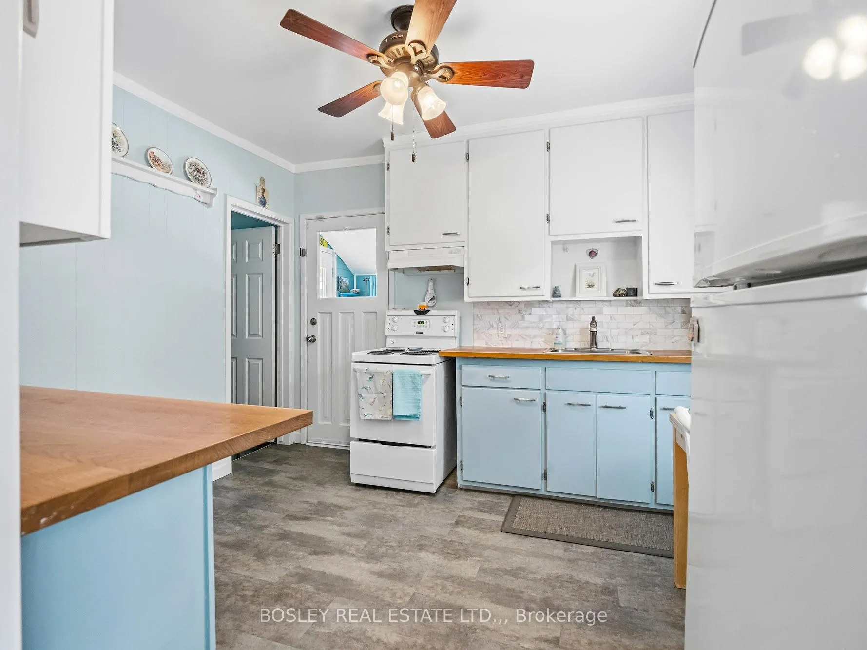 Photo 10 of 167 Main Street, St. Catharines, Port Dalhousie — HOMEH