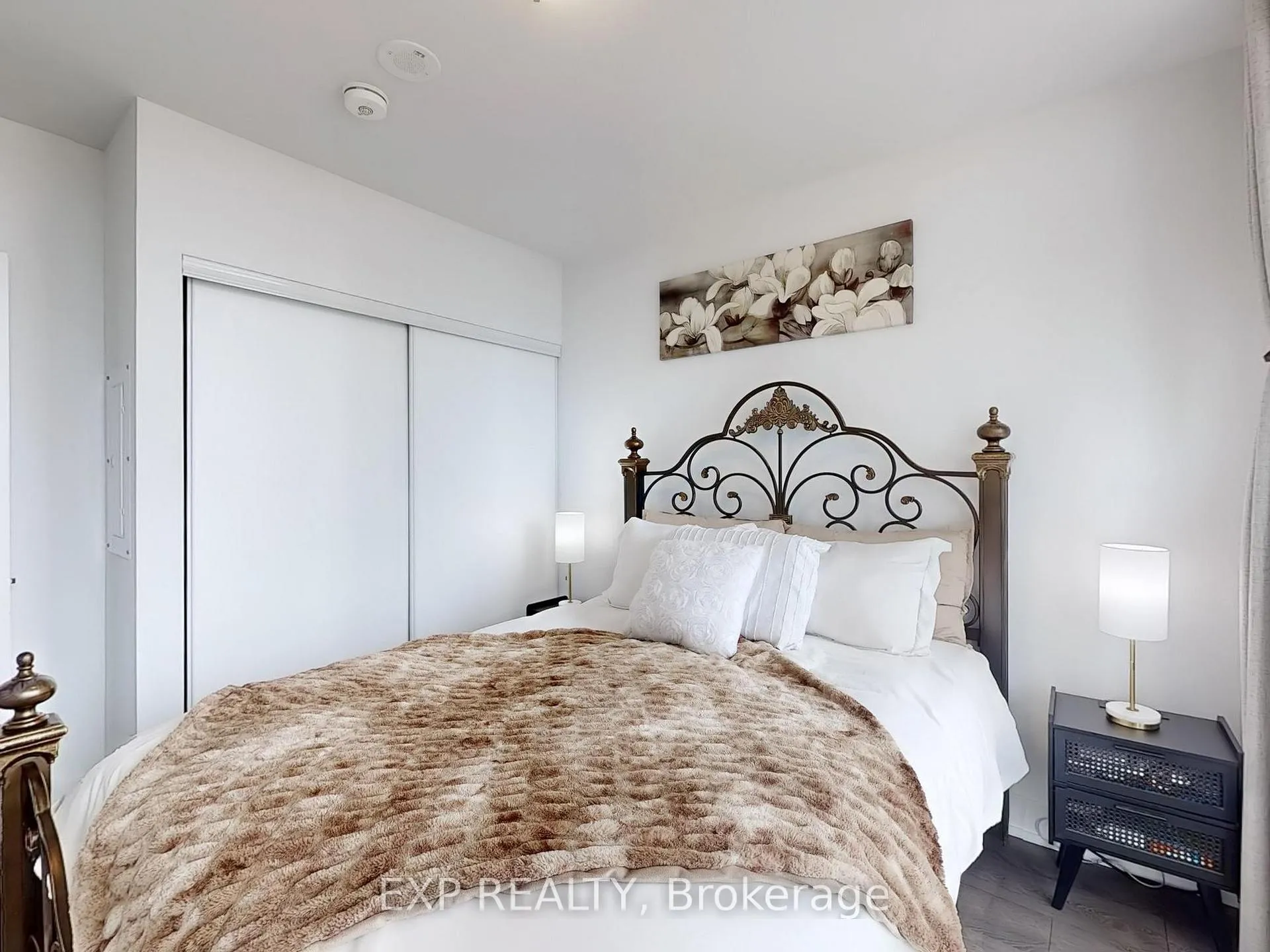 Photo 12 of Unit 712, 2550 Simcoe Street N, Oshawa, Windfields — HOMEH