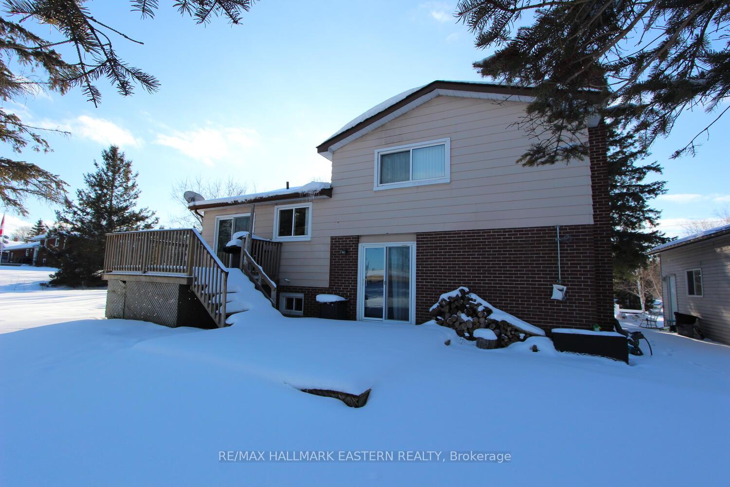 Photo 6 of 1387 Vista Crescent, Cavan Monaghan, Cavan Twp — HOMEH