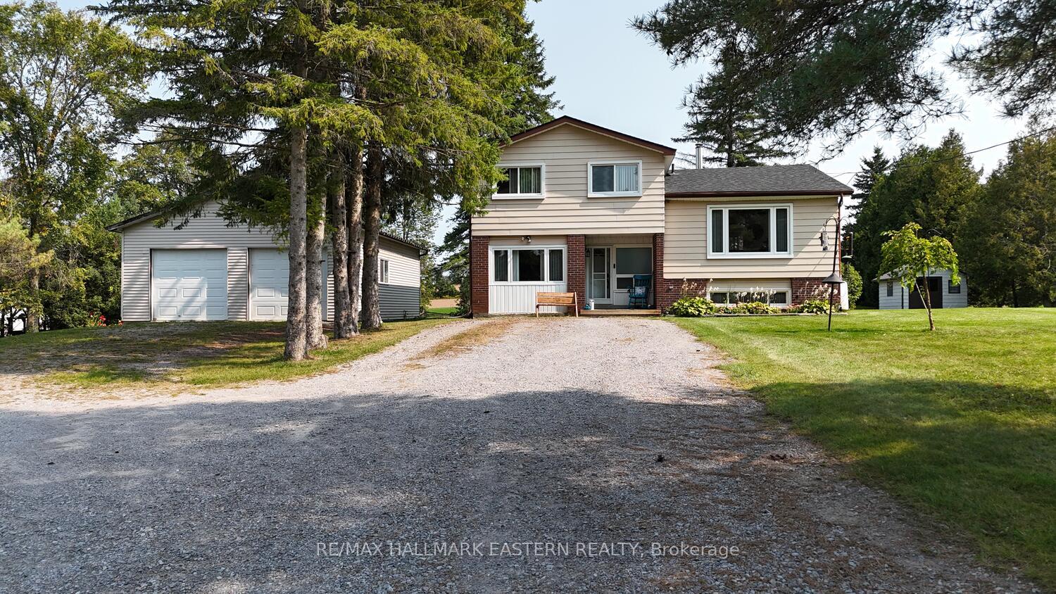 Photo 7 of 1387 Vista Crescent, Cavan Monaghan, Cavan Twp — HOMEH