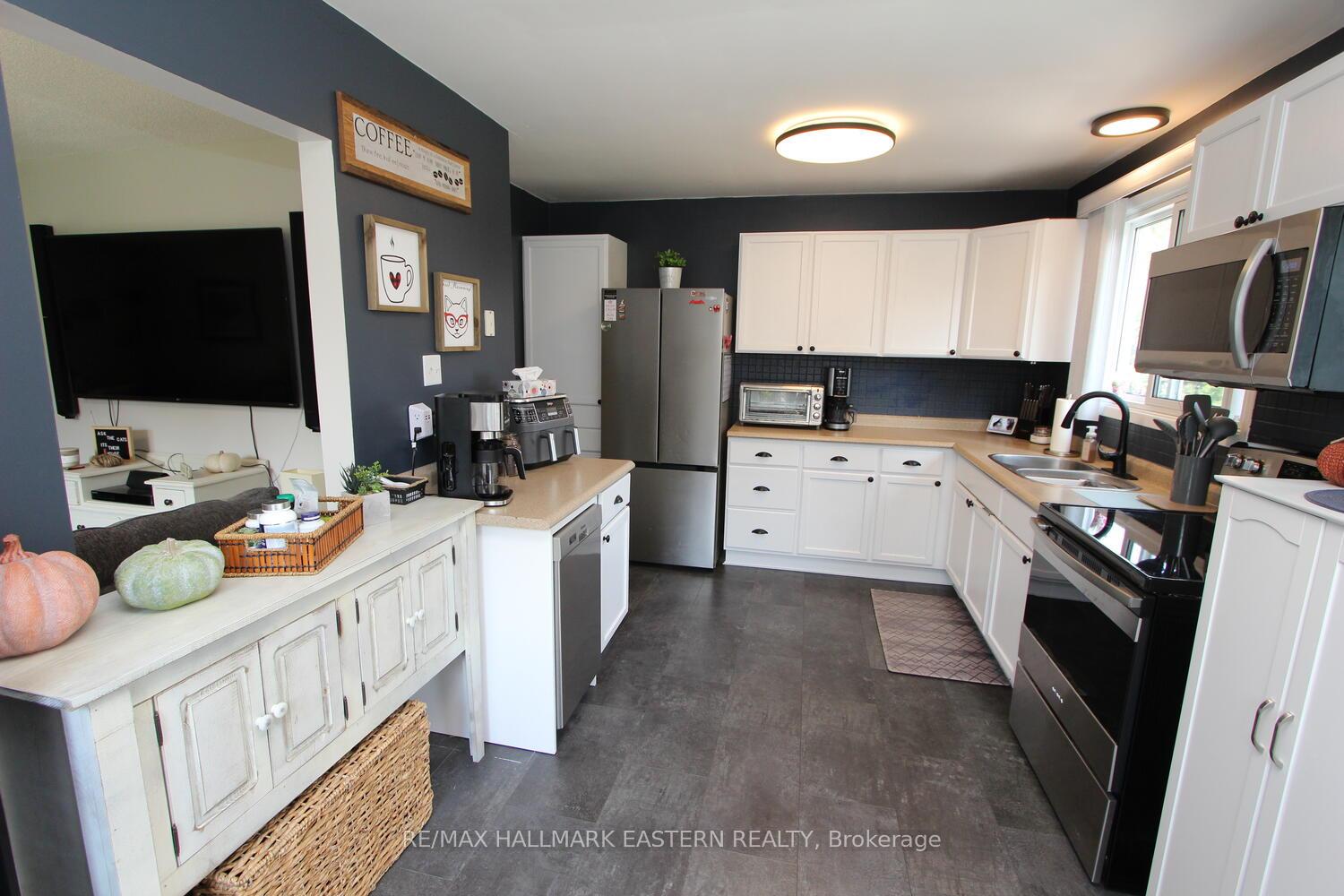 Photo 19 of 1387 Vista Crescent, Cavan Monaghan, Cavan Twp — HOMEH