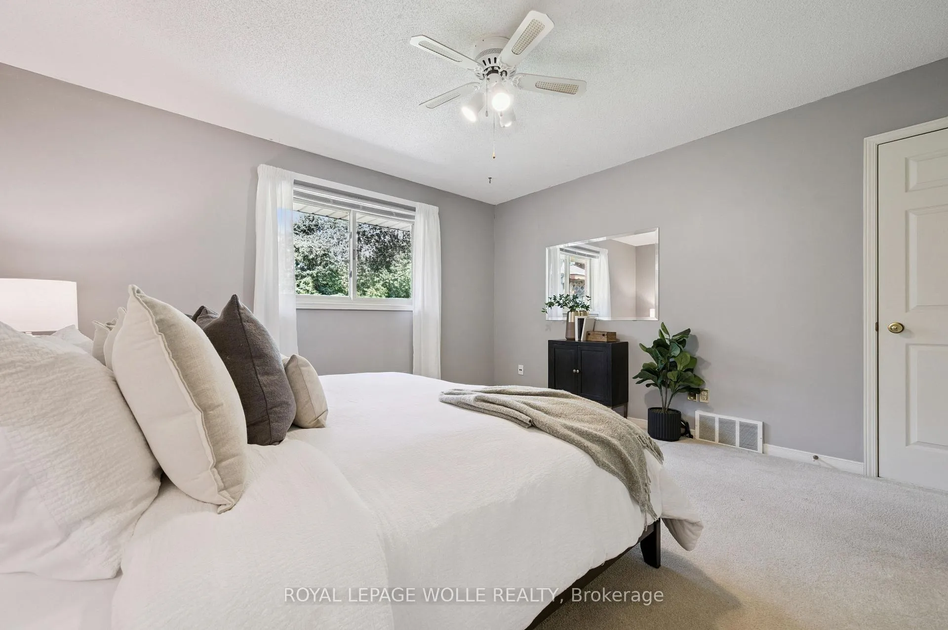 Photo 15 of Unit #2, 1080 Isabella Street, Wellesley — HOMEH