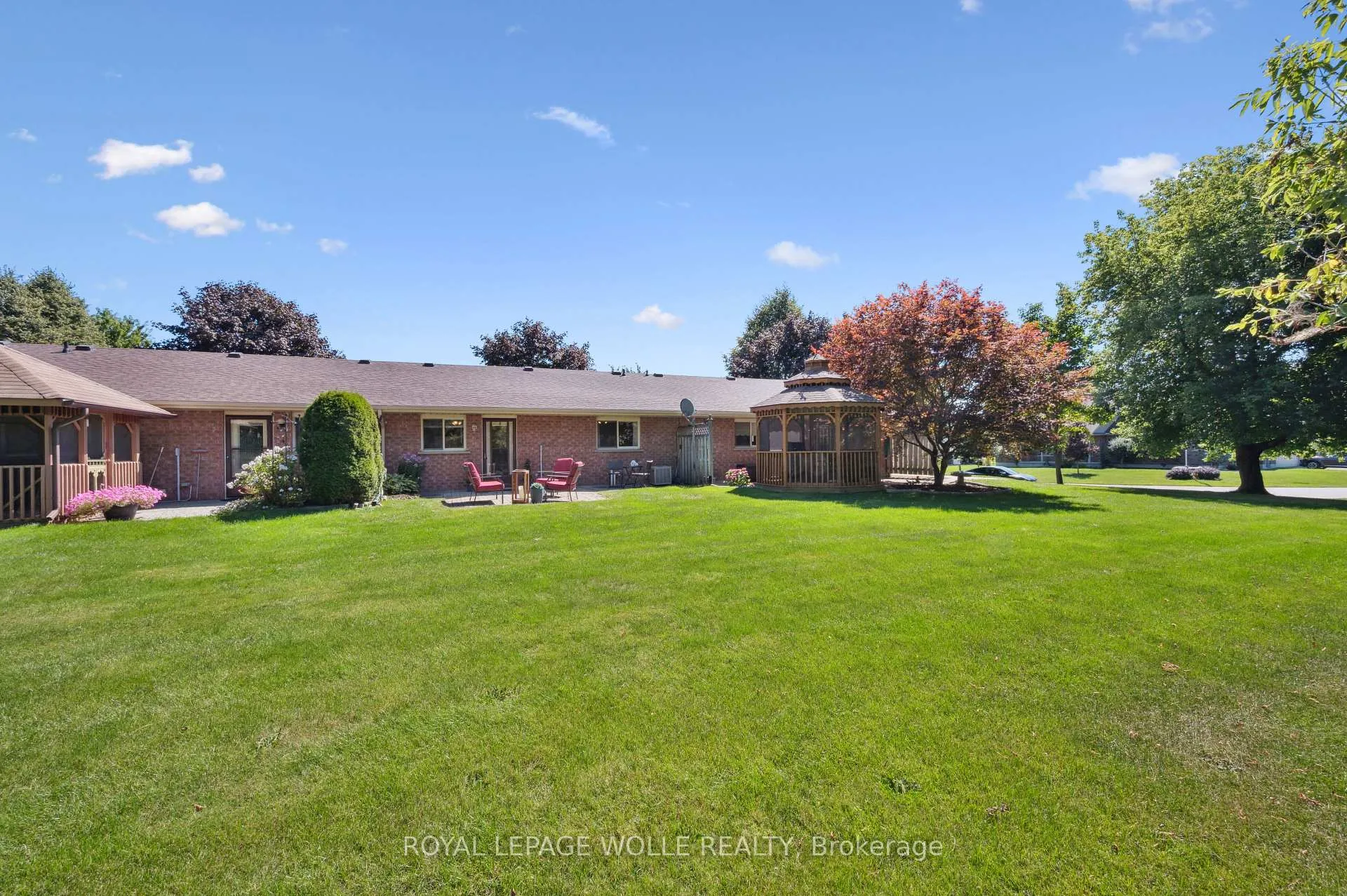Photo 25 of Unit #2, 1080 Isabella Street, Wellesley — HOMEH