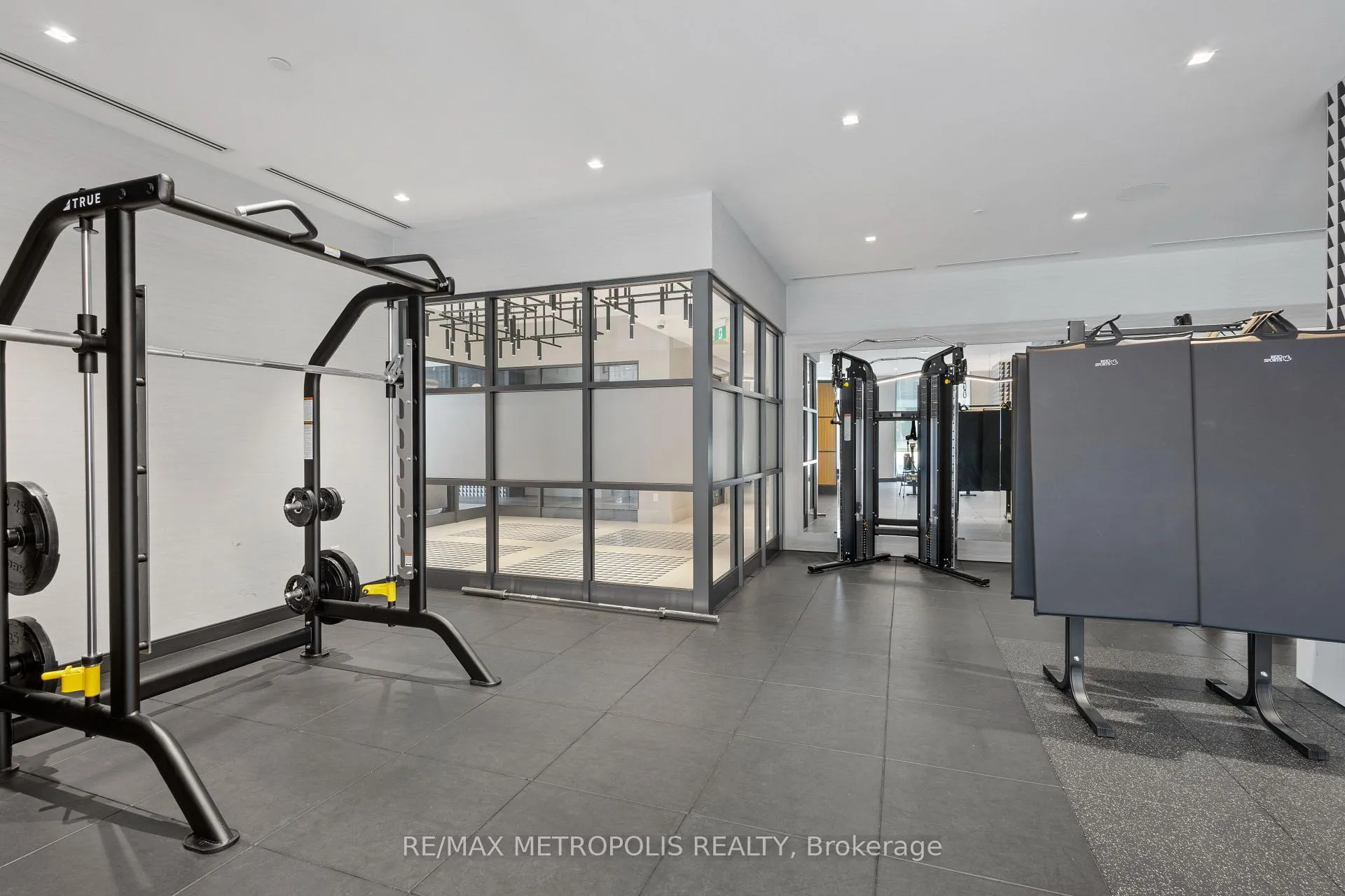Photo 22 of Unit 1411, 2545 Simcoe Street N, Oshawa, Windfields — HOMEH