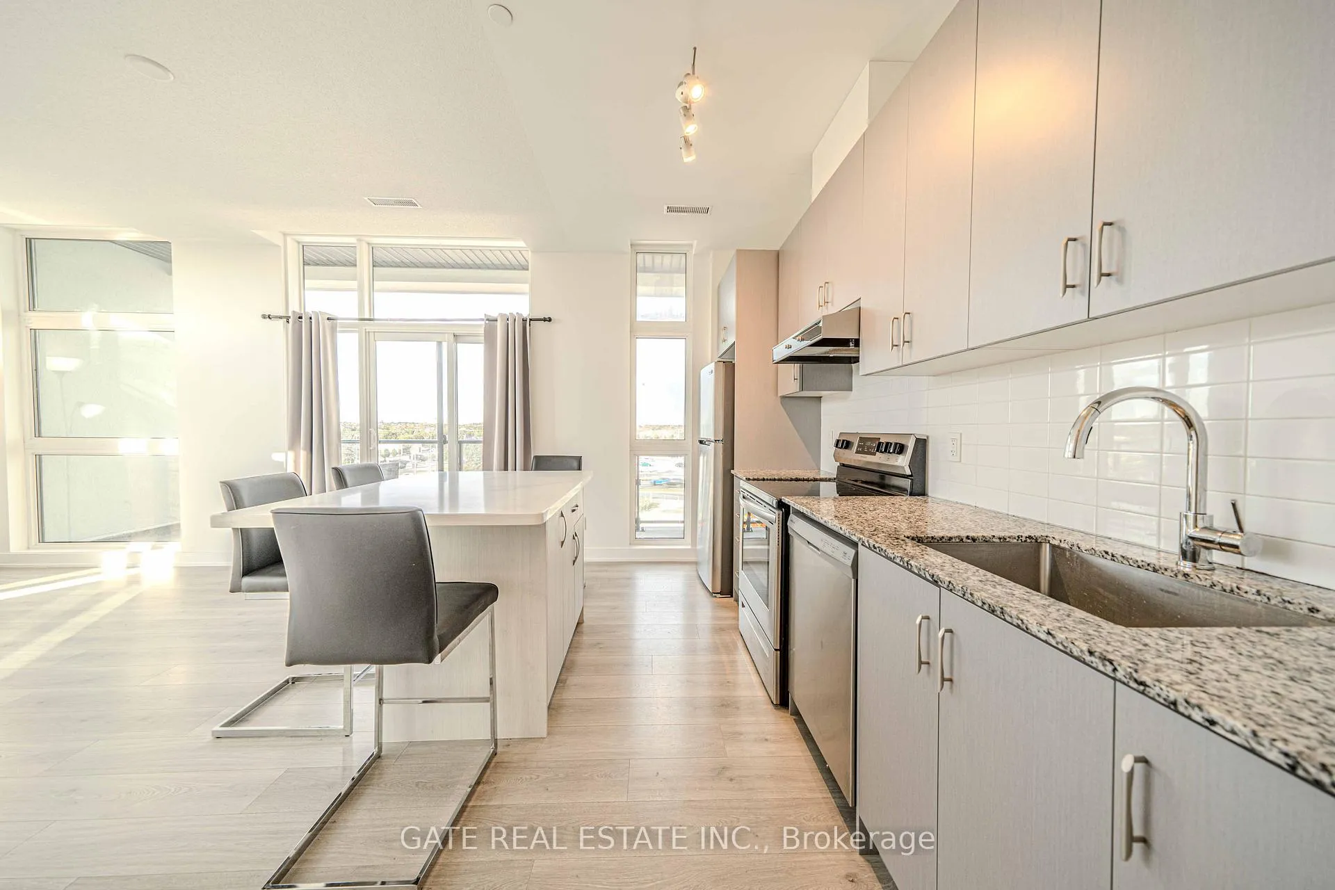Photo 9 of Unit 503, 1 Climo Lane, Markham, Wismer — HOMEH