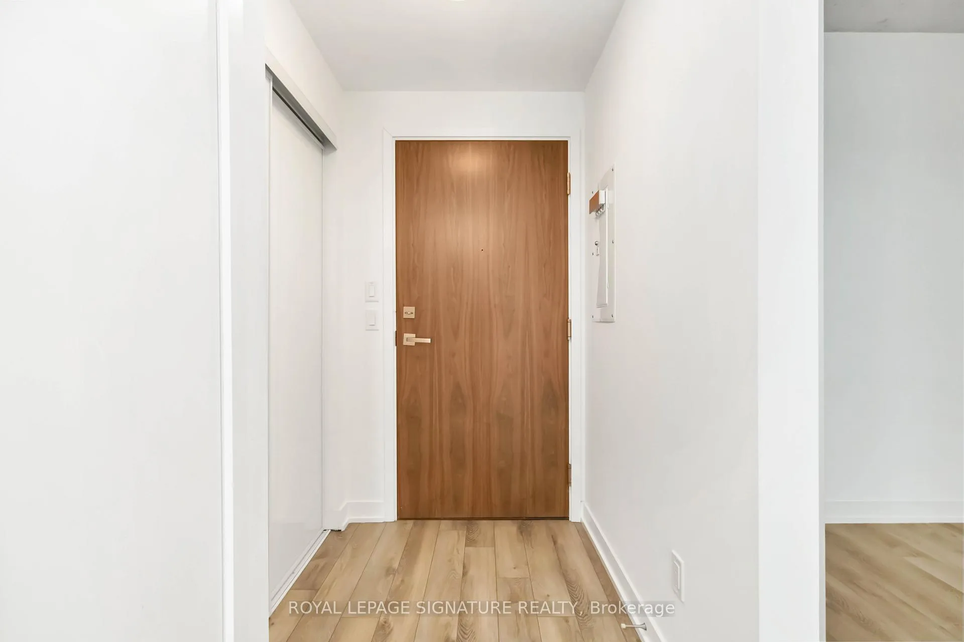 Photo 8 of Unit 609, 30 Baseball Place, Toronto, South Riverdale — HOMEH