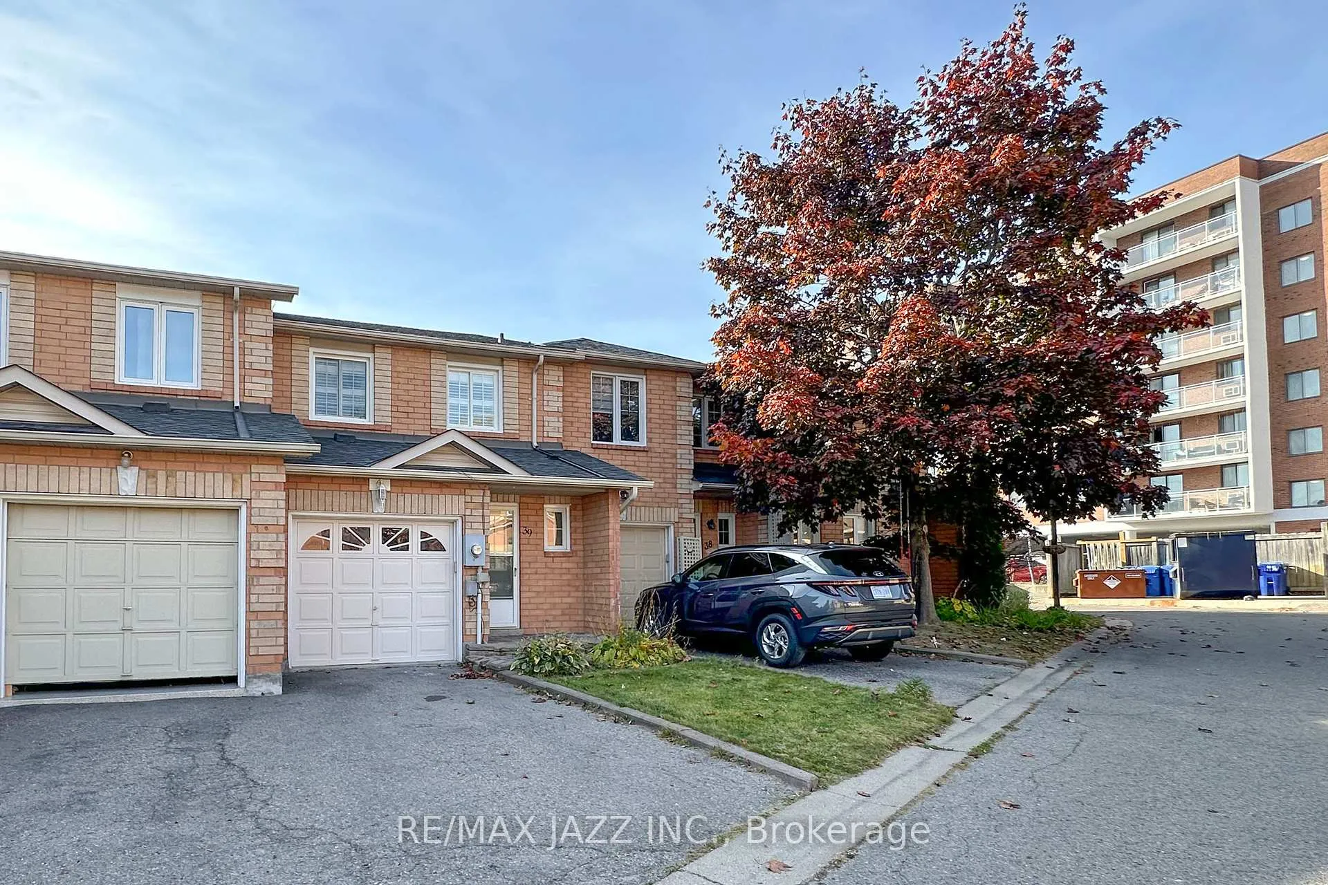 Photo 1 of Unit 39, 811 Wilson Road N, Oshawa, Pinecrest — HOMEH