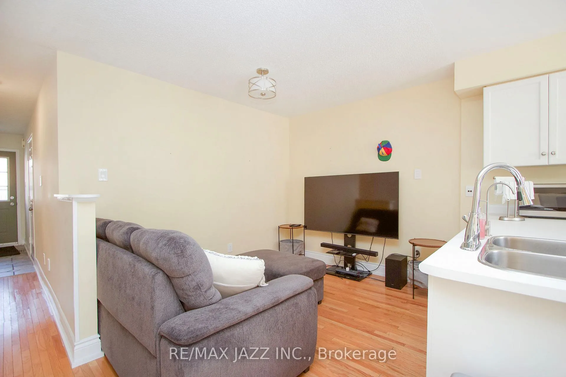 Photo 6 of Unit 39, 811 Wilson Road N, Oshawa, Pinecrest — HOMEH