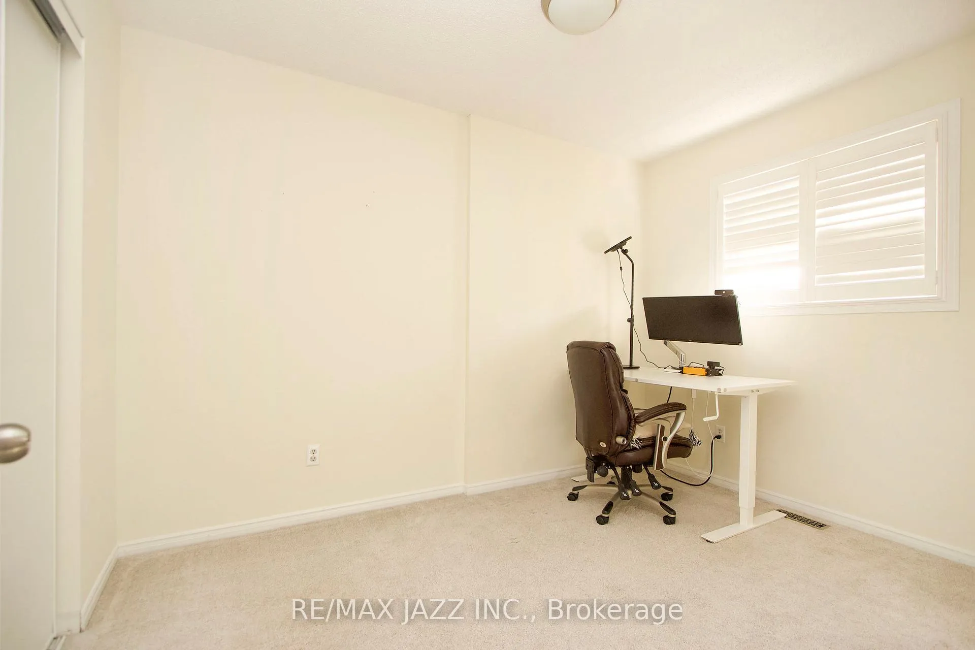 Photo 16 of Unit 39, 811 Wilson Road N, Oshawa, Pinecrest — HOMEH