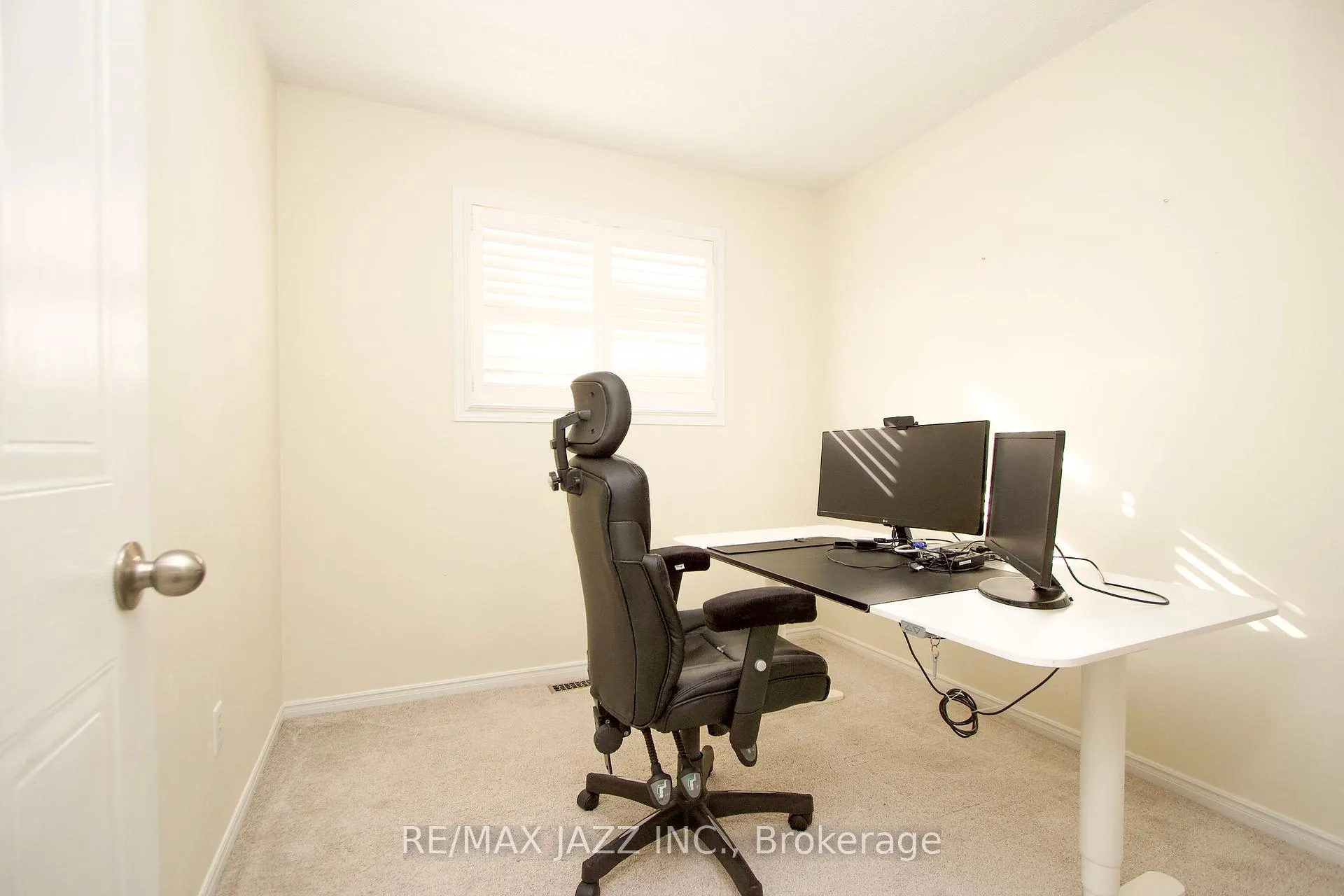 Photo 17 of Unit 39, 811 Wilson Road N, Oshawa, Pinecrest — HOMEH