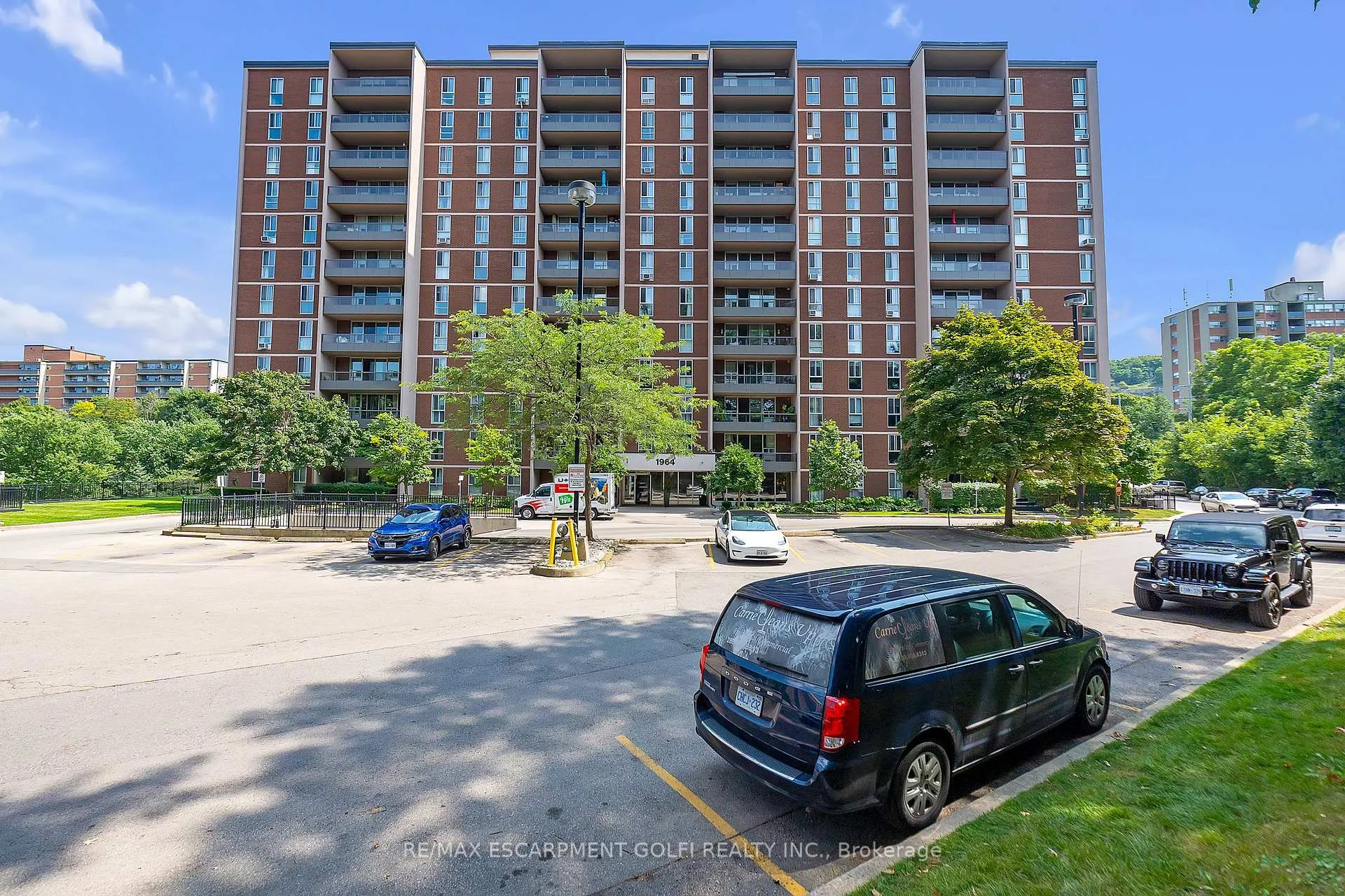Photo 3 of Unit 401, 1964 Main Street W, Hamilton, Ainslie Wood — HOMEH