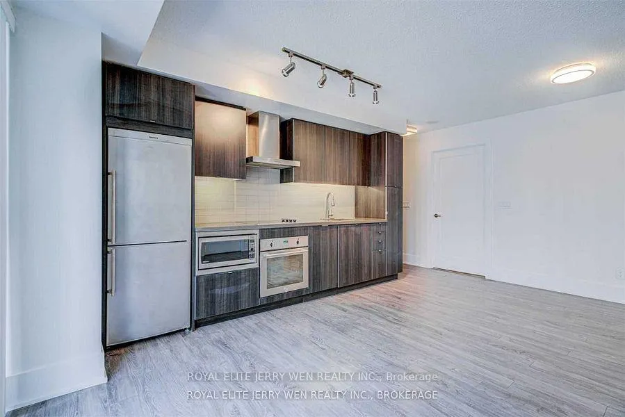 Photo 3 of Unit 1004, 300 Front Street W, Toronto, Waterfront Communities — HOMEH