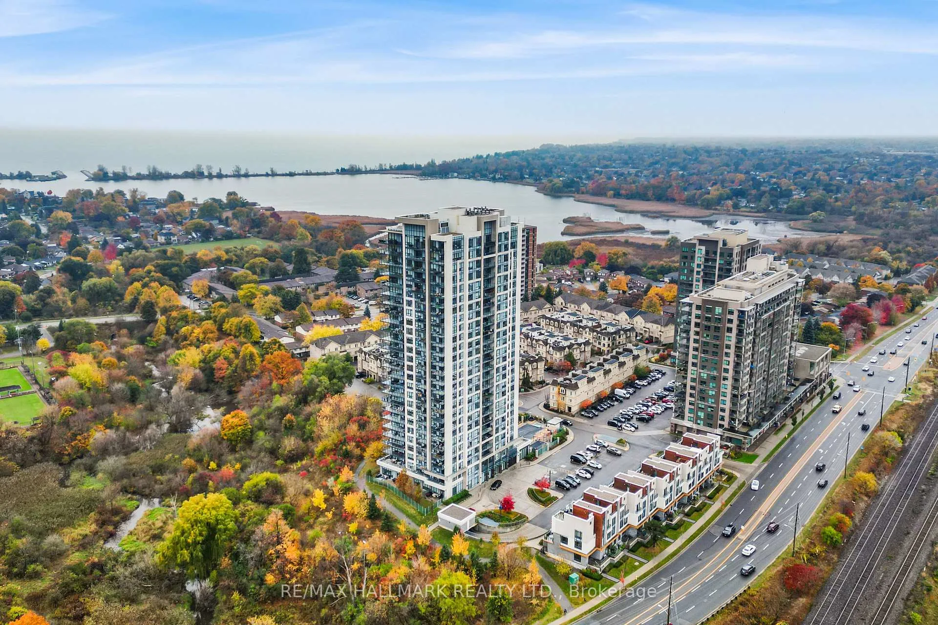 Photo 29 of Unit 1501, 1255 Bayly Street, Pickering, Bay Ridges — HOMEH