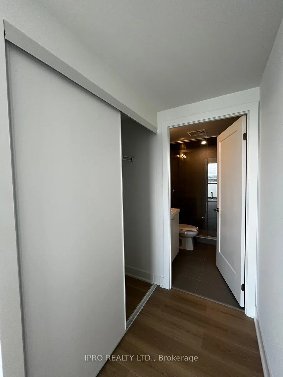 Photo 11 of Unit 2617, 2545 Simcoe Street N, Oshawa, Windfields — HOMEH