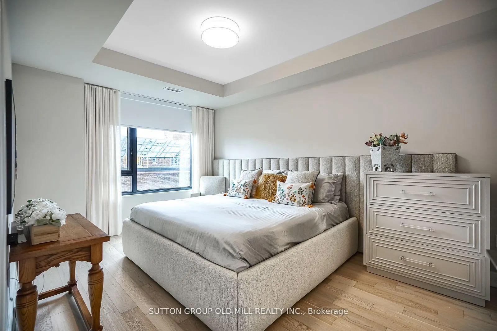 Photo 14 of Unit 412, 1 Strathgowan Avenue, Toronto, Lawrence Park South — HOMEH