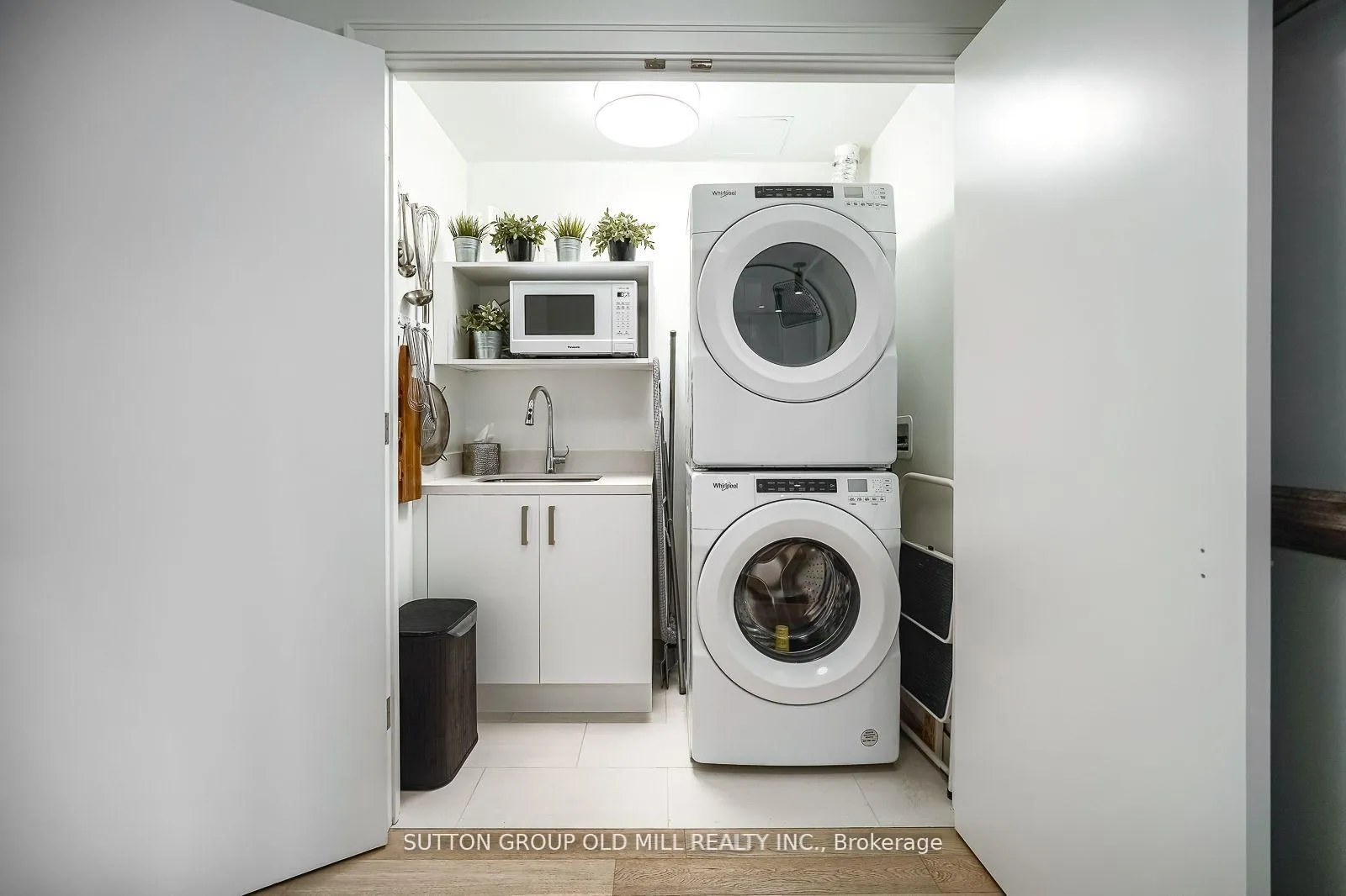 Photo 28 of Unit 412, 1 Strathgowan Avenue, Toronto, Lawrence Park South — HOMEH