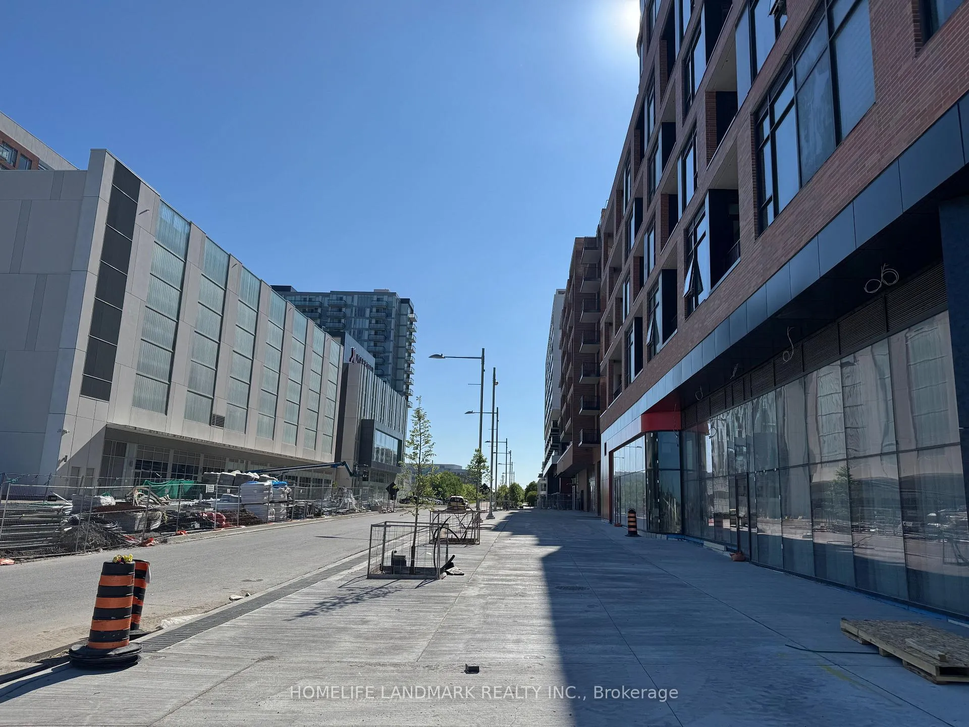 Photo 11 of Unit D1708, 38 Andre De Grasse Street, Markham, Unionville — HOMEH