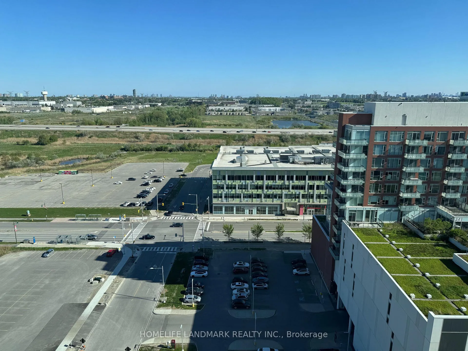 Photo 13 of Unit D1708, 38 Andre De Grasse Street, Markham, Unionville — HOMEH