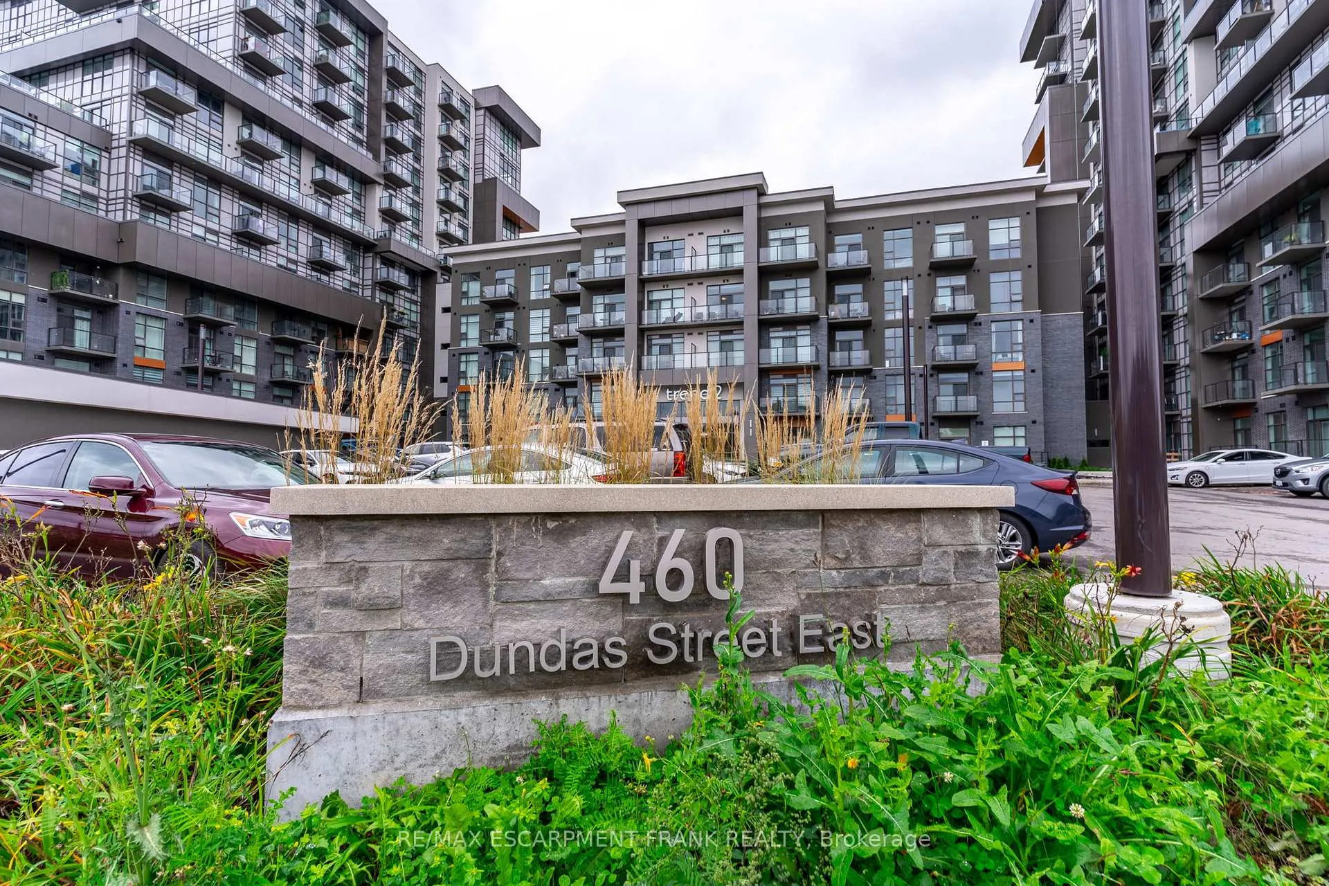 Photo 3 of Unit 507, 460 Dundas Street E, Hamilton, Waterdown — HOMEH