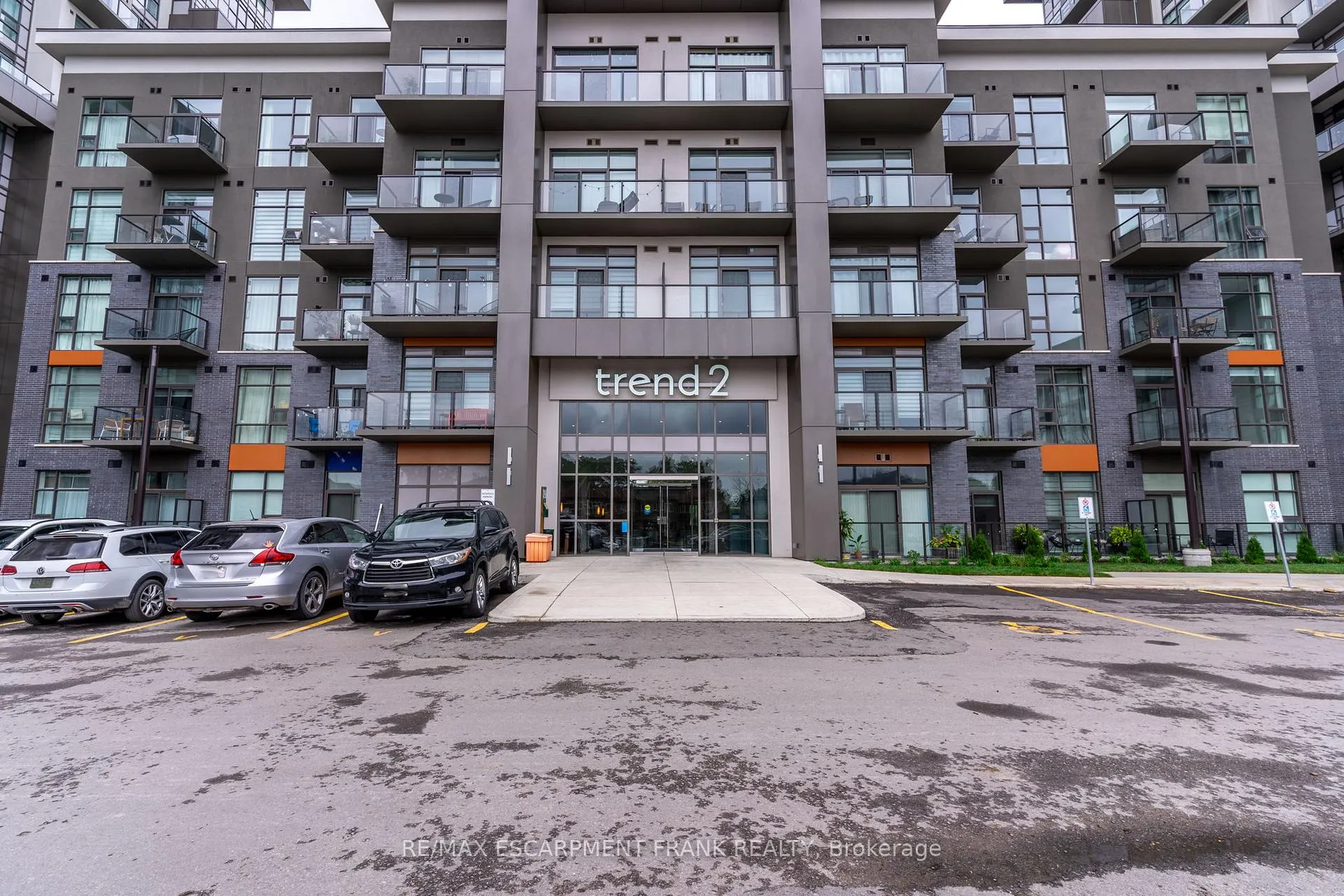 Photo 5 of Unit 507, 460 Dundas Street E, Hamilton, Waterdown — HOMEH