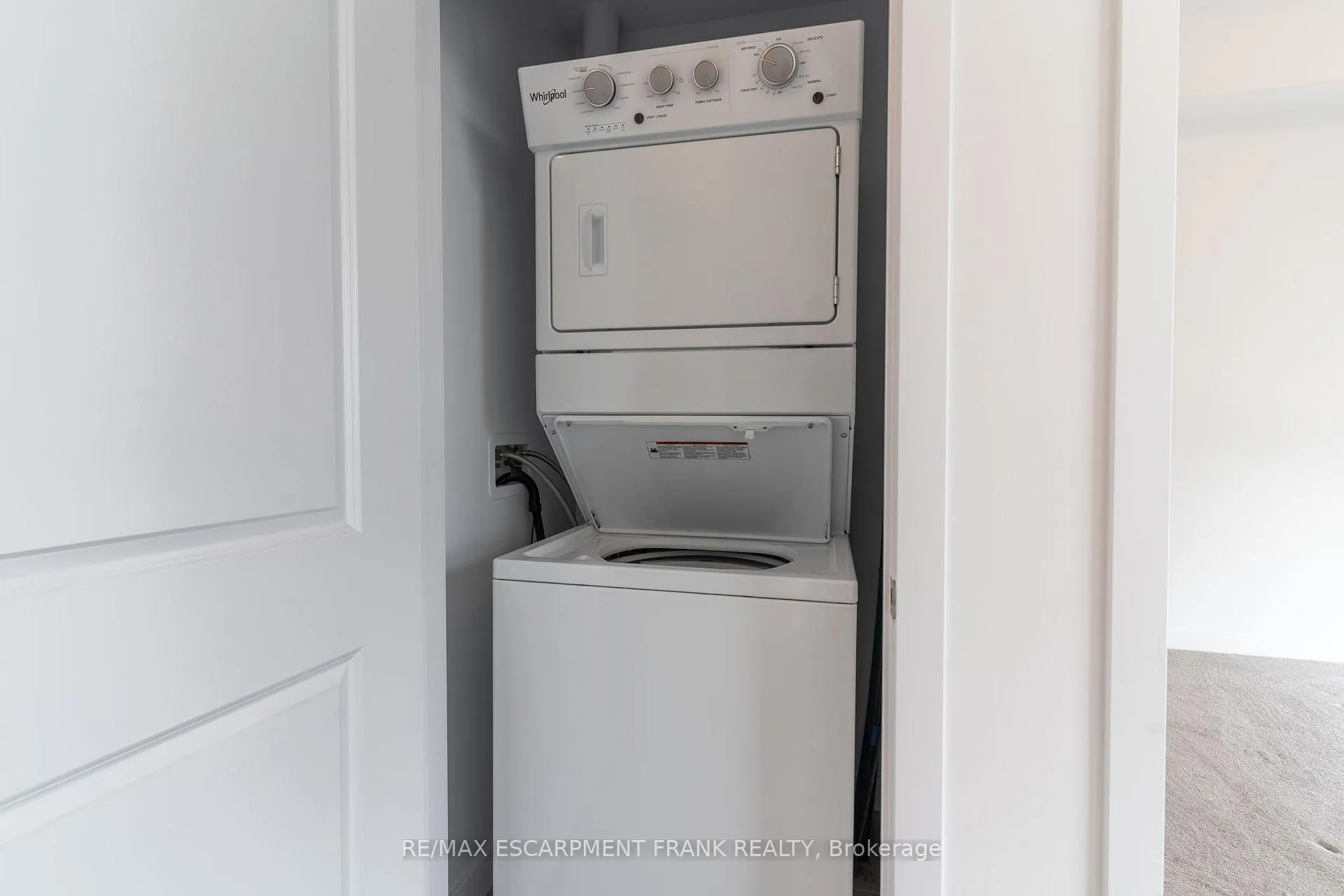 Photo 22 of Unit 507, 460 Dundas Street E, Hamilton, Waterdown — HOMEH