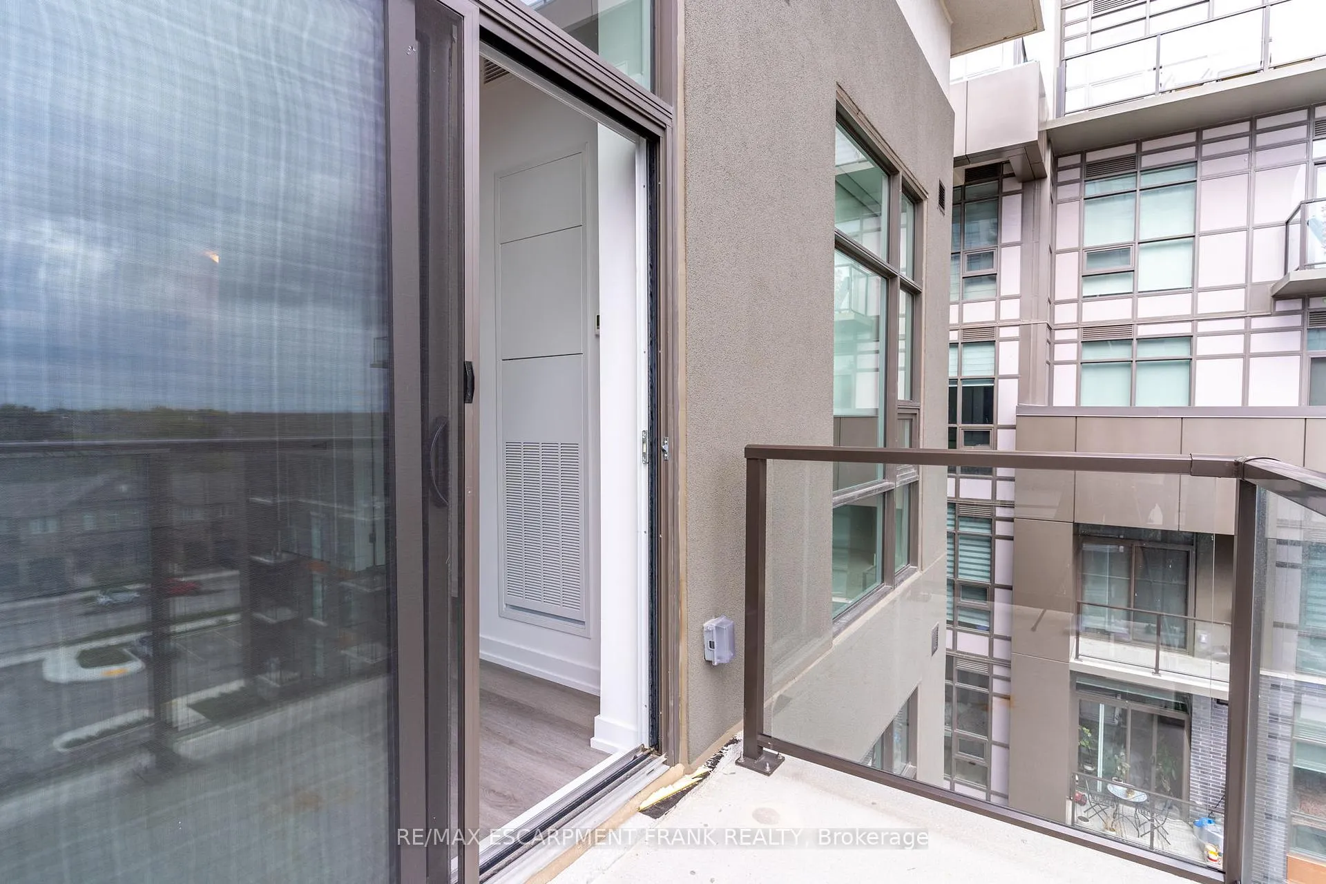 Photo 28 of Unit 507, 460 Dundas Street E, Hamilton, Waterdown — HOMEH