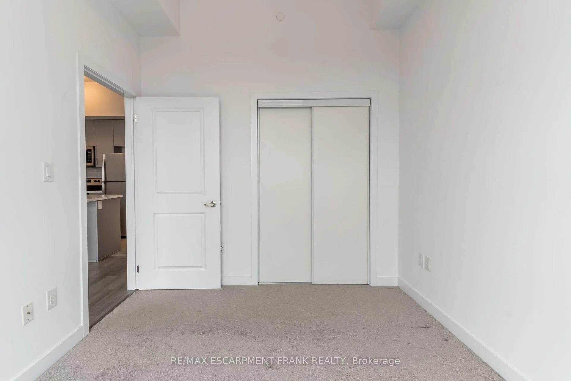 Photo 30 of Unit 507, 460 Dundas Street E, Hamilton, Waterdown — HOMEH