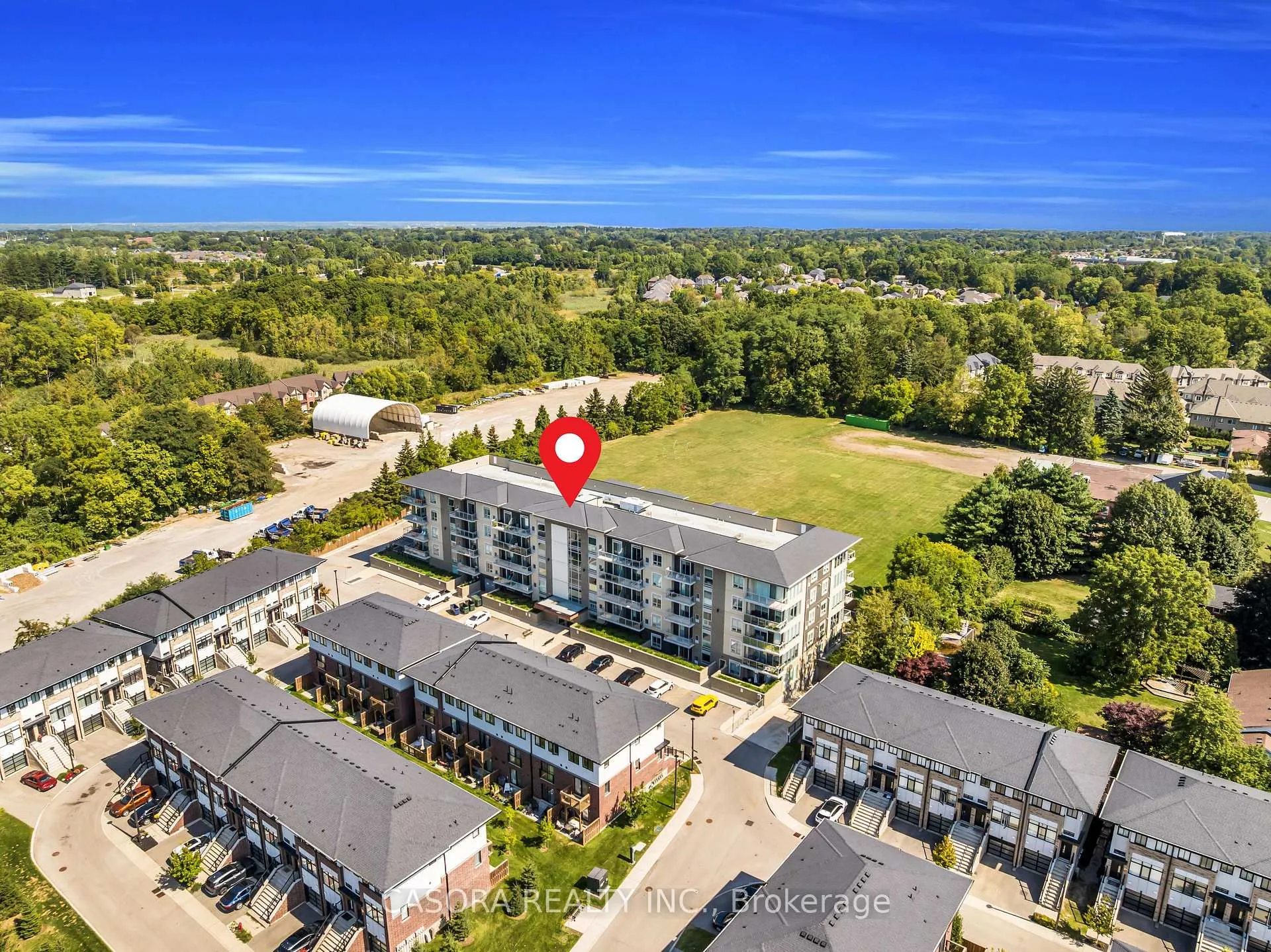 Photo 3 of Unit 206, 16 Markle Crescent, Hamilton, Ancaster — HOMEH