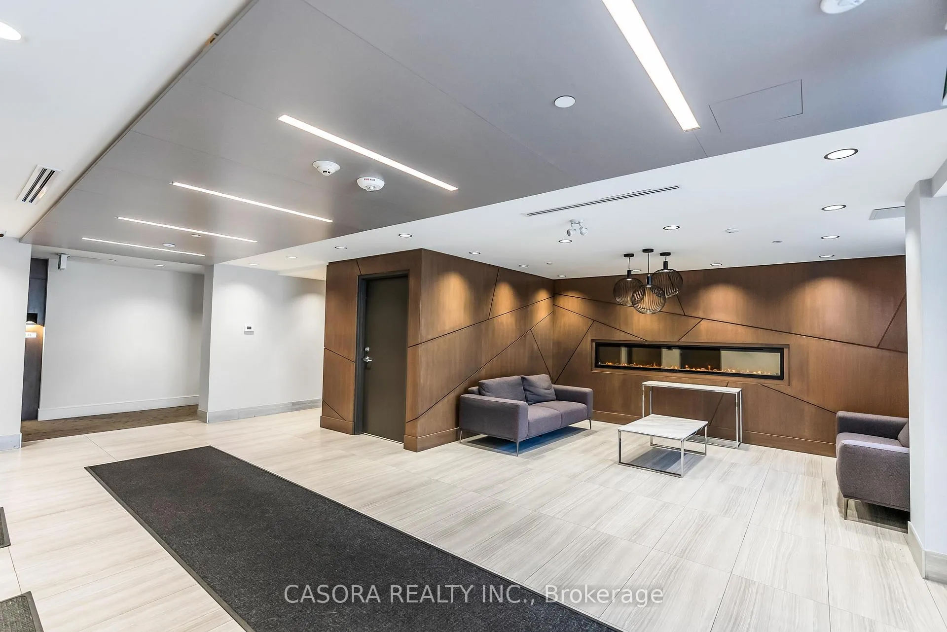 Photo 5 of Unit 206, 16 Markle Crescent, Hamilton, Ancaster — HOMEH