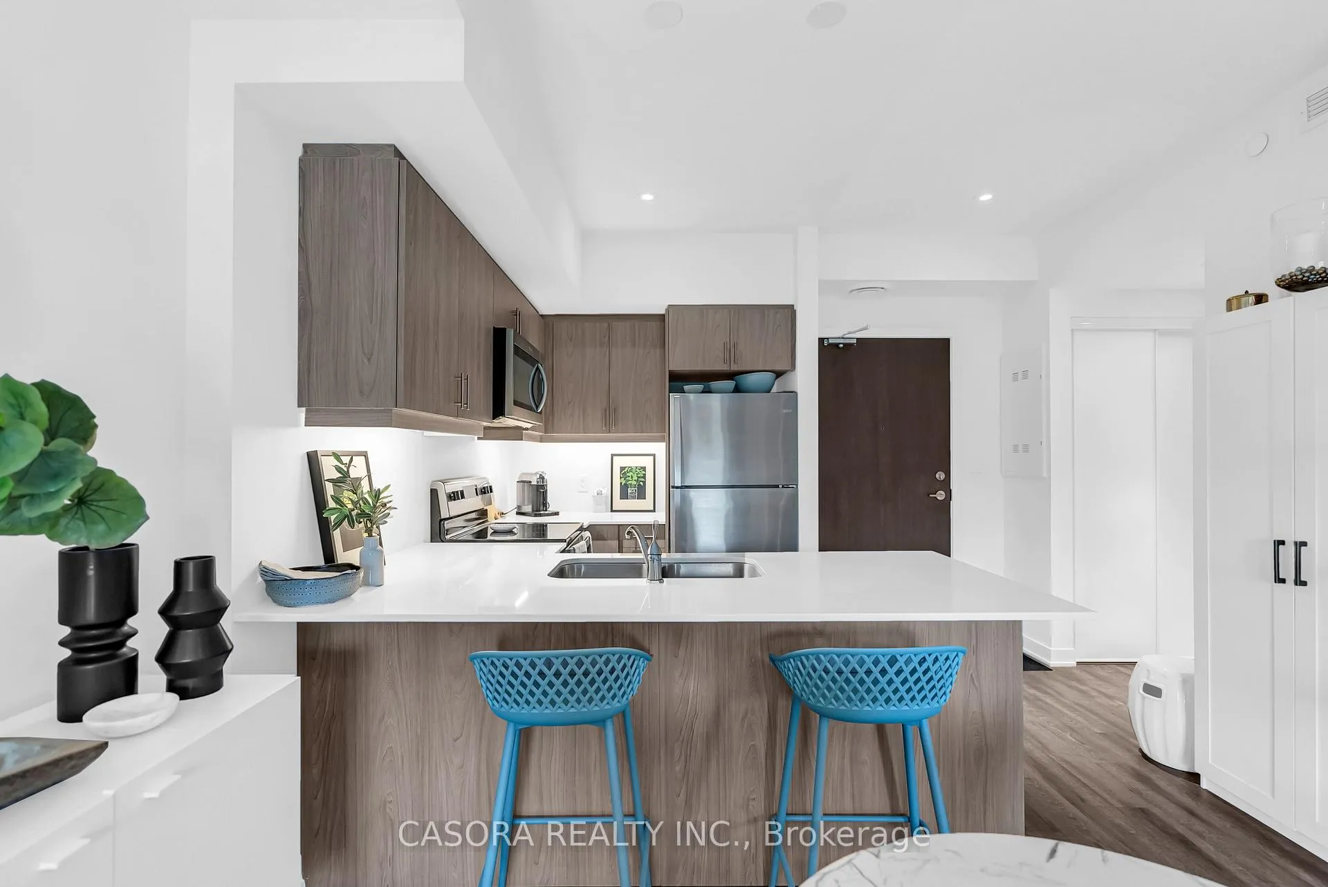 Photo 13 of Unit 206, 16 Markle Crescent, Hamilton, Ancaster — HOMEH