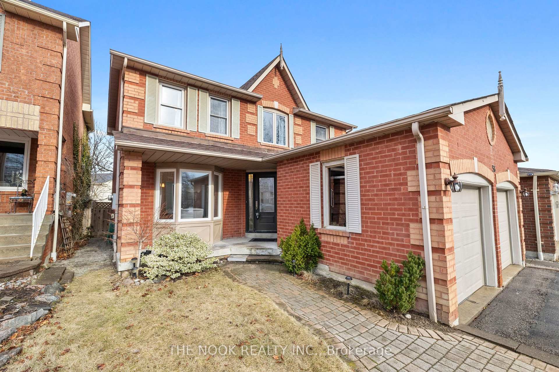Photo 3 of 56 Hearne Crescent, Ajax, Central — HOMEH