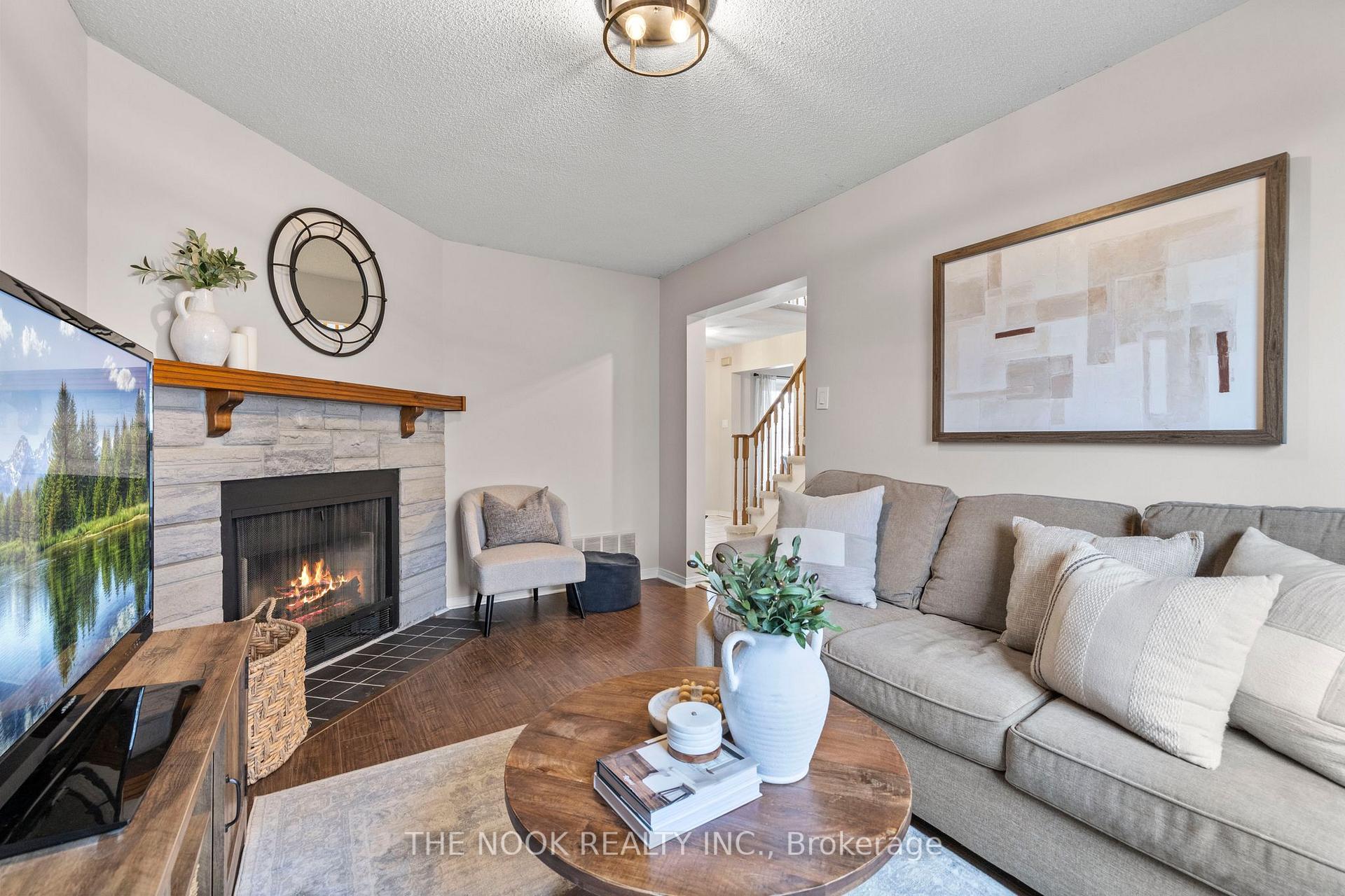 Photo 23 of 56 Hearne Crescent, Ajax, Central — HOMEH