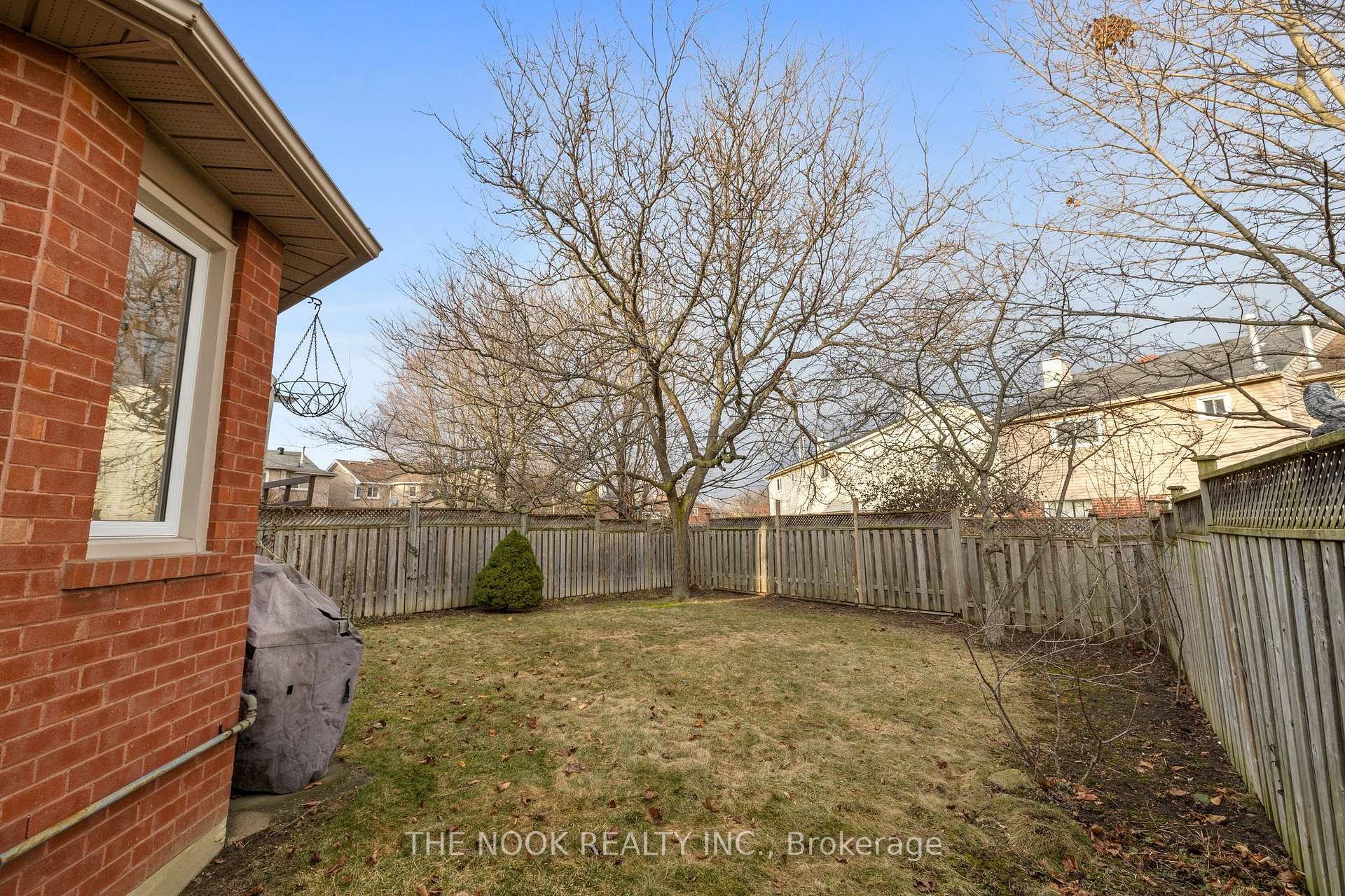Photo 39 of 56 Hearne Crescent, Ajax, Central — HOMEH