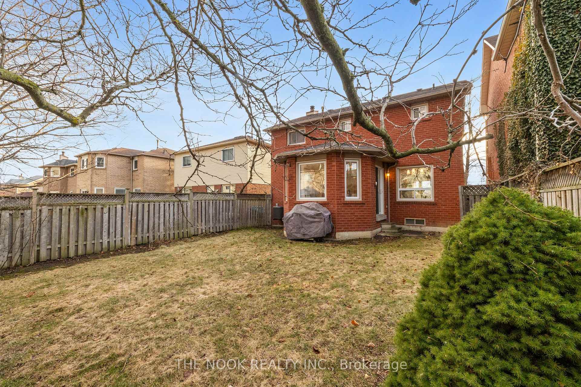 Photo 41 of 56 Hearne Crescent, Ajax, Central — HOMEH