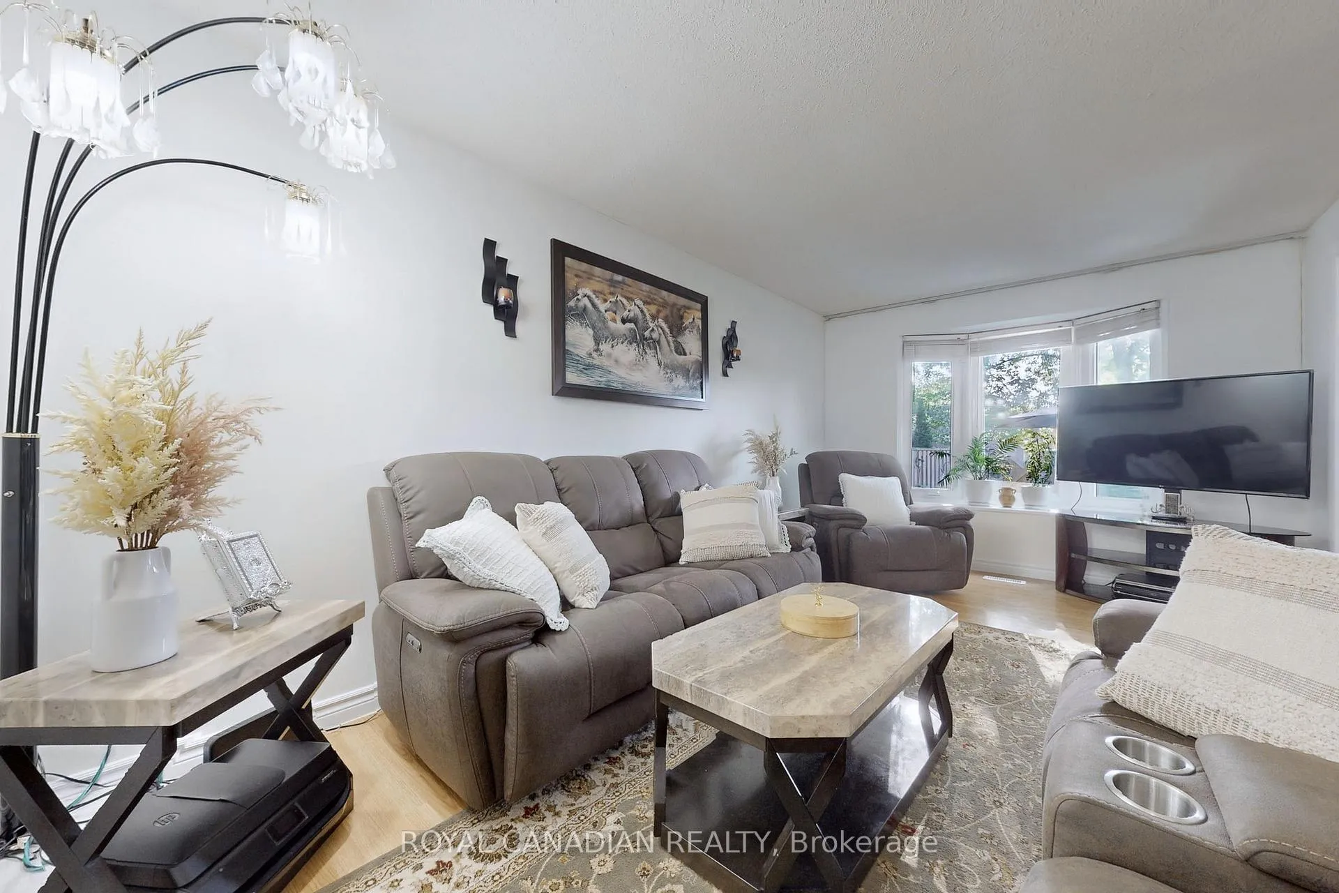 Photo 3 of Unit 50, 860 Rymal Road E, Hamilton, Broughton — HOMEH