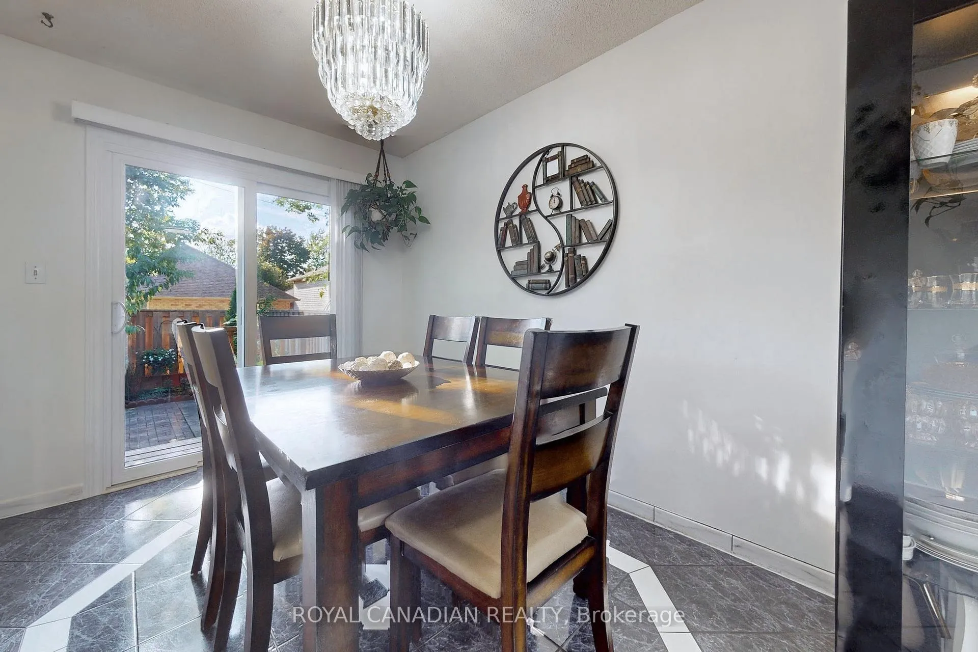 Photo 7 of Unit 50, 860 Rymal Road E, Hamilton, Broughton — HOMEH
