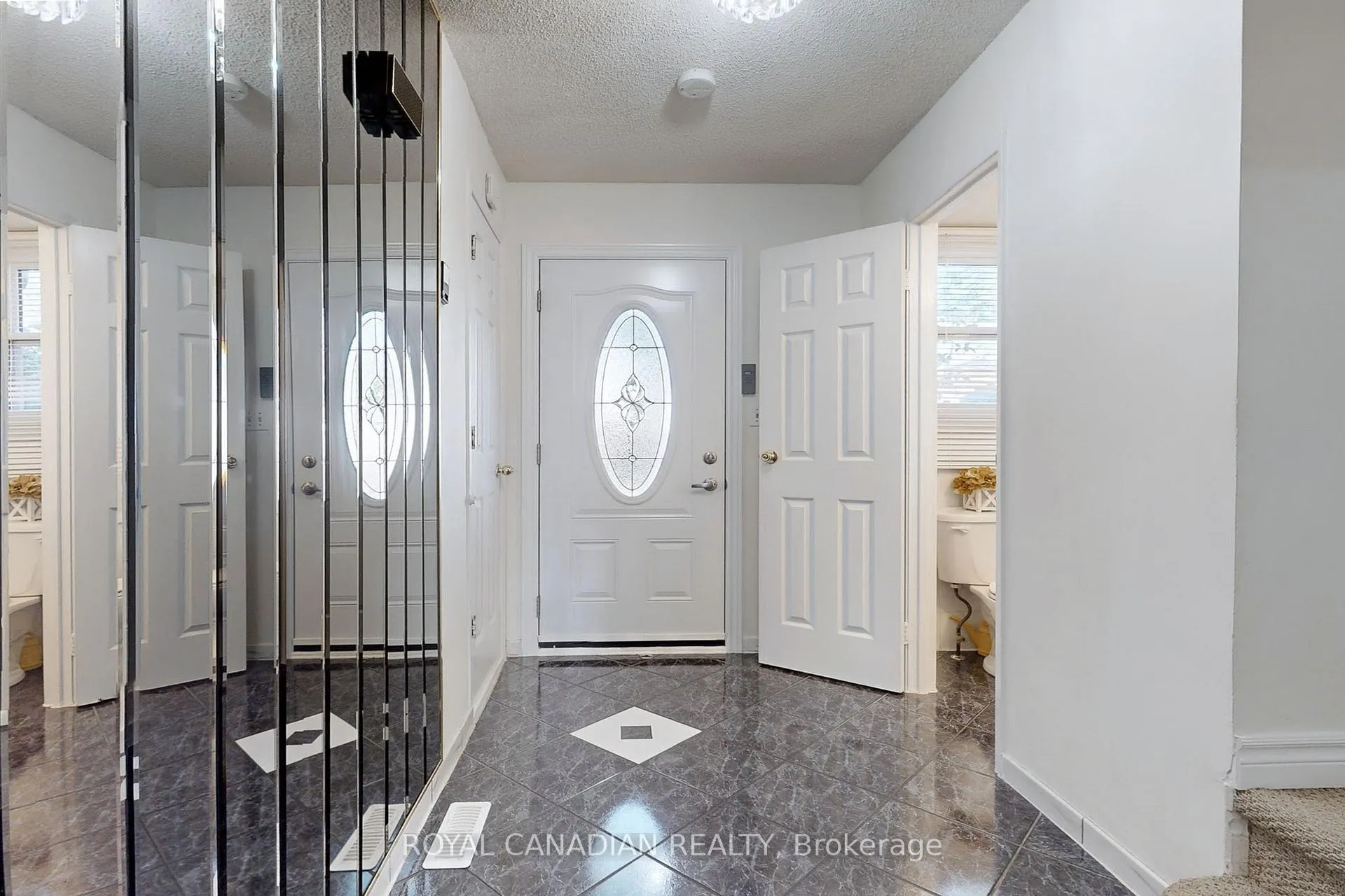 Photo 16 of Unit 50, 860 Rymal Road E, Hamilton, Broughton — HOMEH