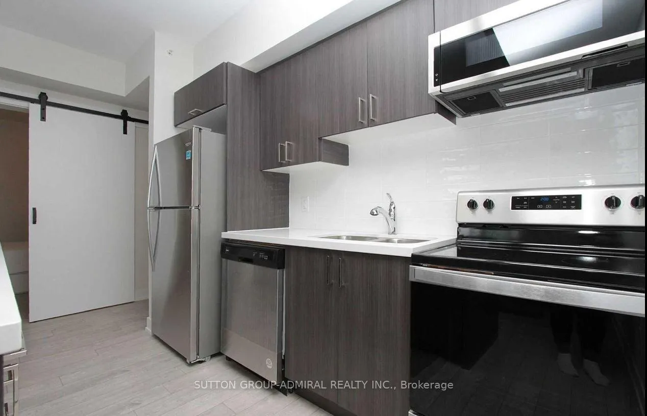 Photo 8 of Unit 510, 10 Culinary Lane, Barrie, Innis-Shore — HOMEH