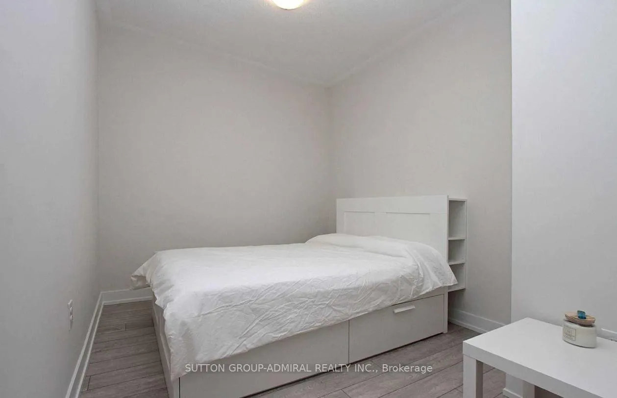 Photo 16 of Unit 510, 10 Culinary Lane, Barrie, Innis-Shore — HOMEH