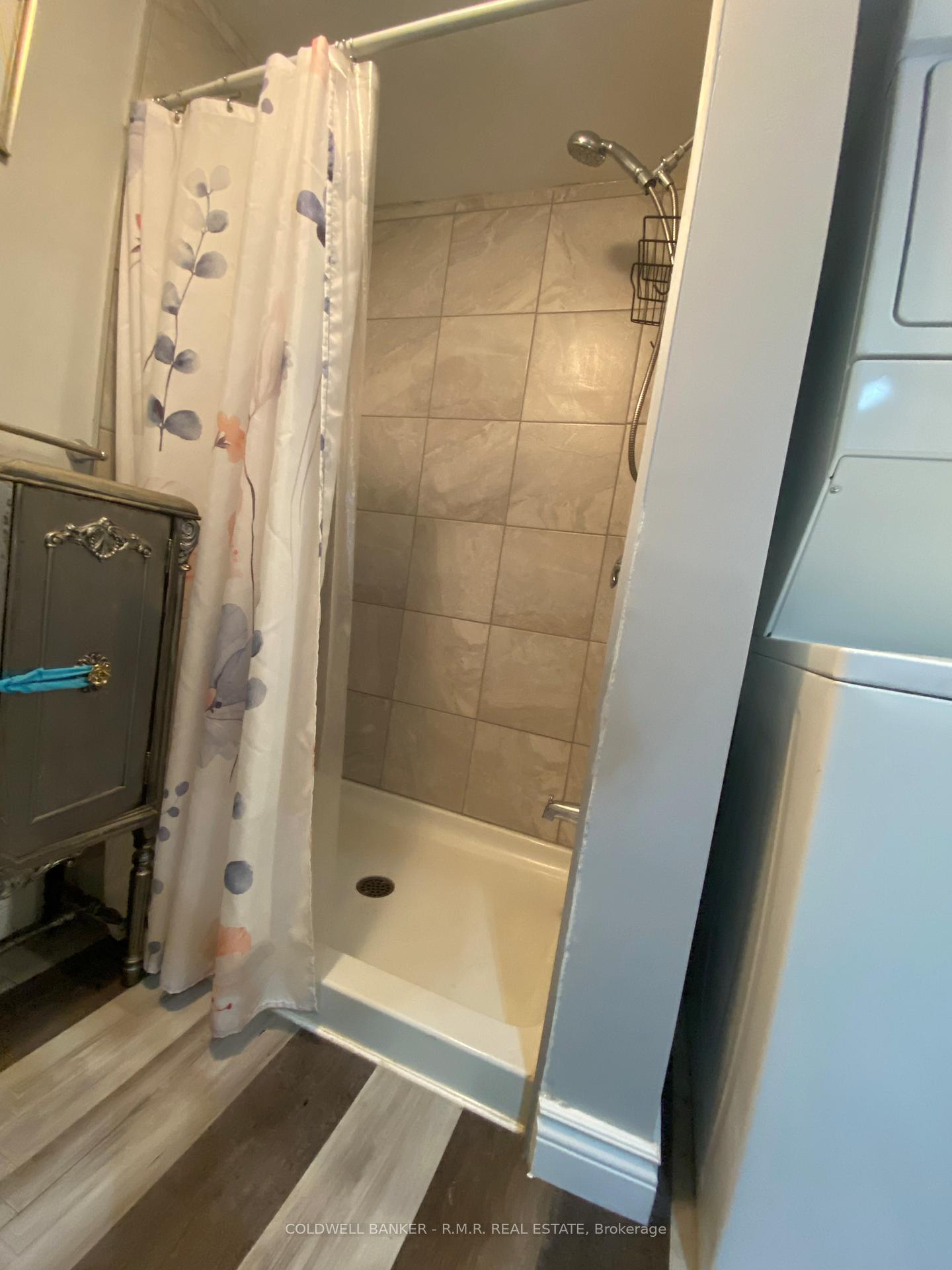 Photo 13 of 66 Ivory Court, Clarington, Bowmanville — HOMEH