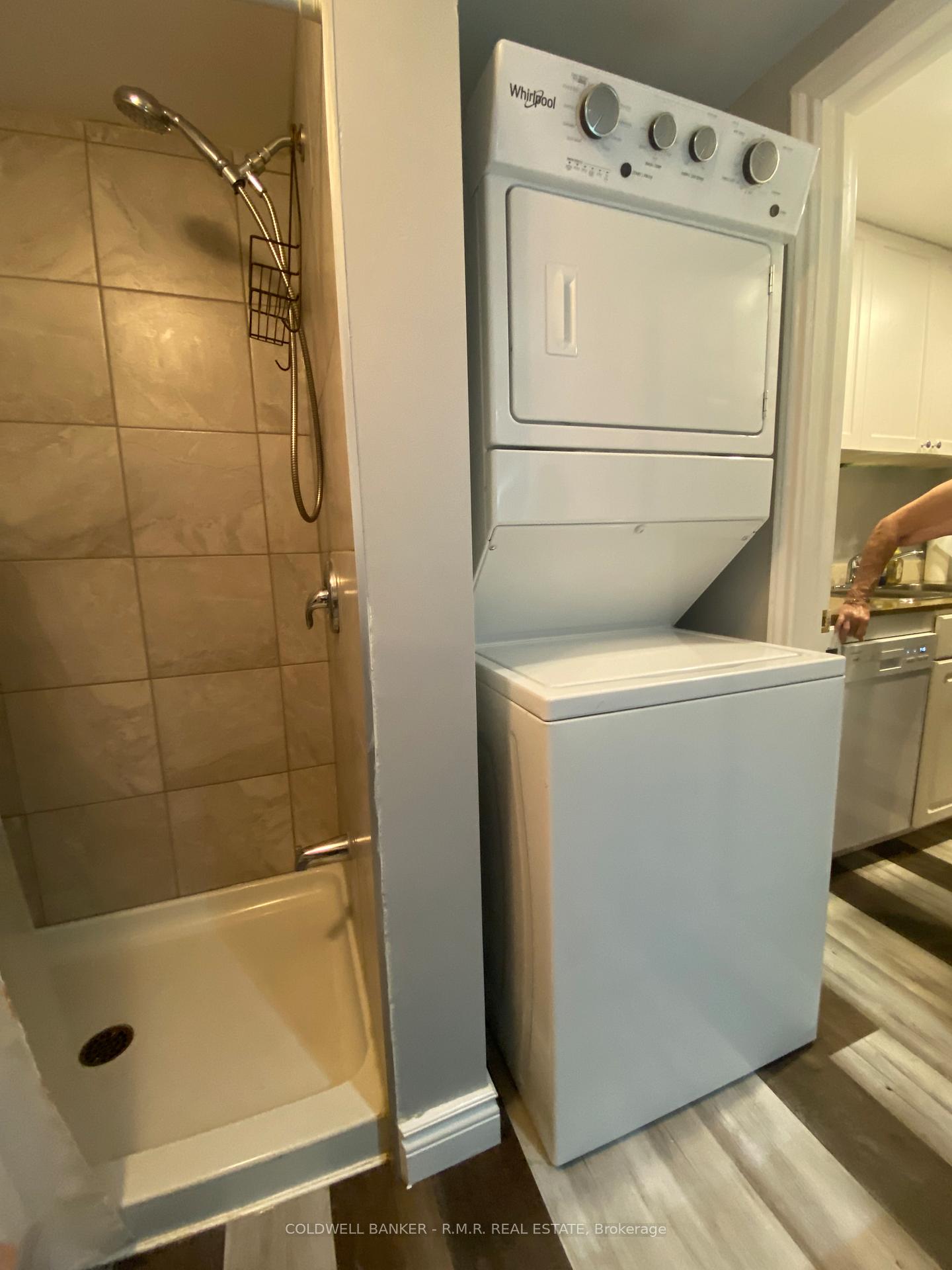 Photo 14 of 66 Ivory Court, Clarington, Bowmanville — HOMEH