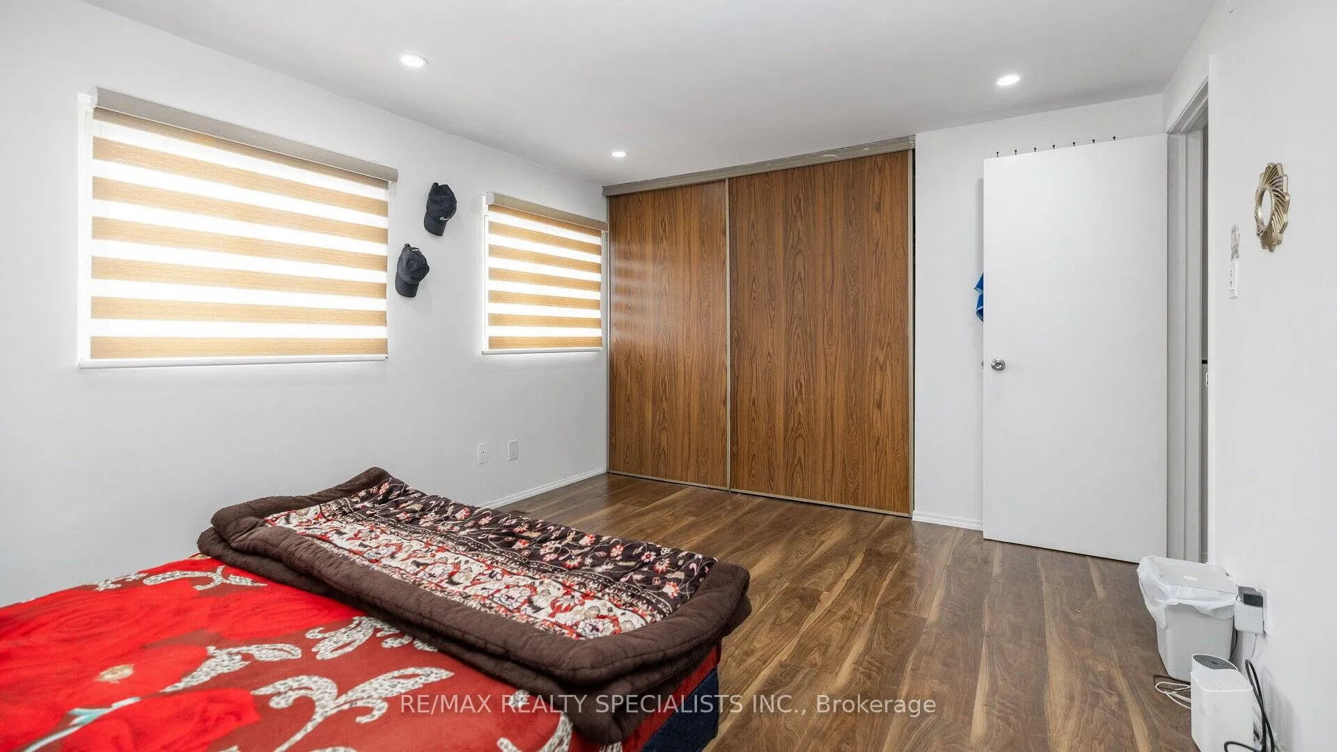 Photo 26 of 3 Sandringham Court, Brampton, Bramalea West Industrial — HOMEH