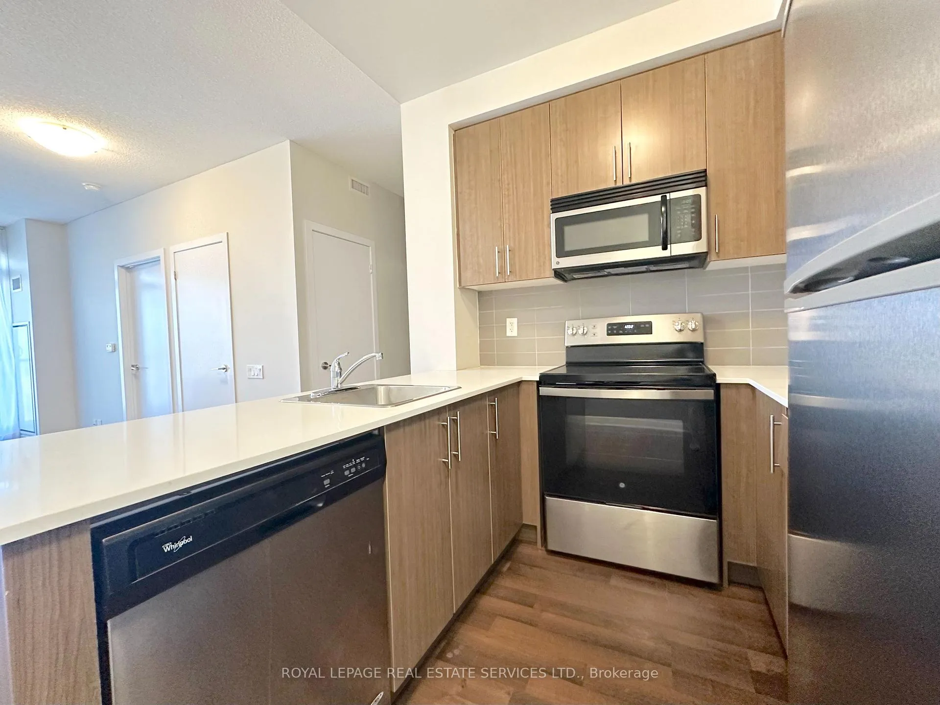 Photo 3 of Unit 1610, 188 Clark Boulevard, Brampton, Queen Street Corridor — HOMEH