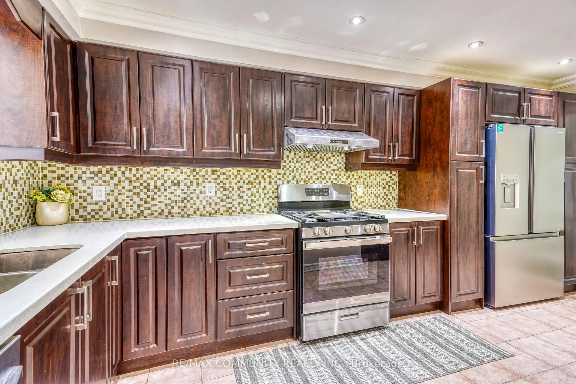 Photo 14 of Unit 2, 1867 Kingston Road W, Pickering, Village East — HOMEH